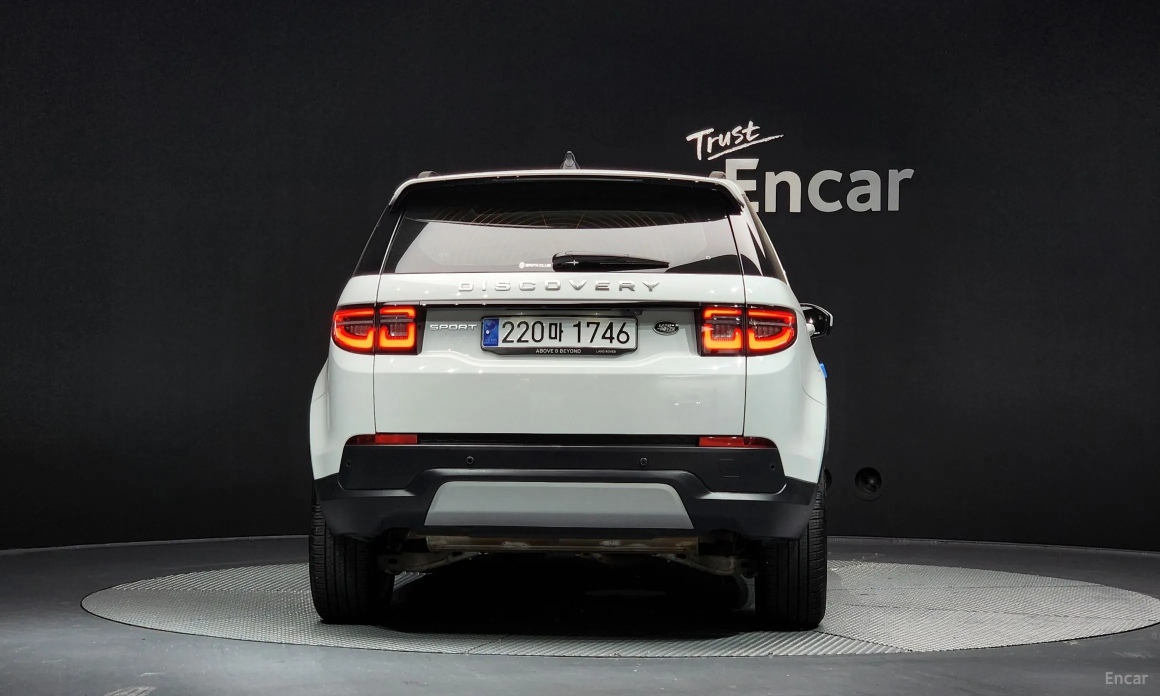 Land Rover Discovery Sports превью 3
