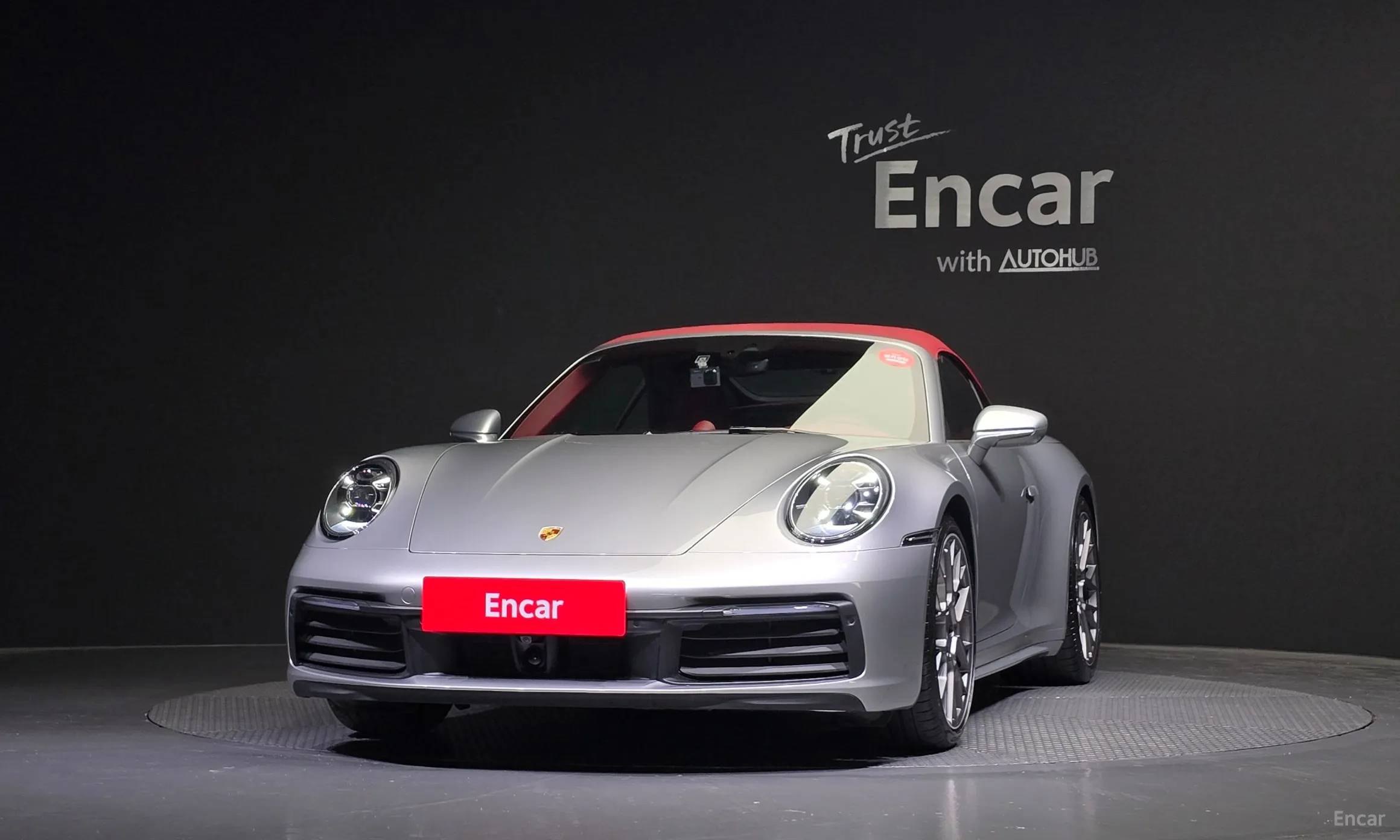 Porsche 911 (992)
