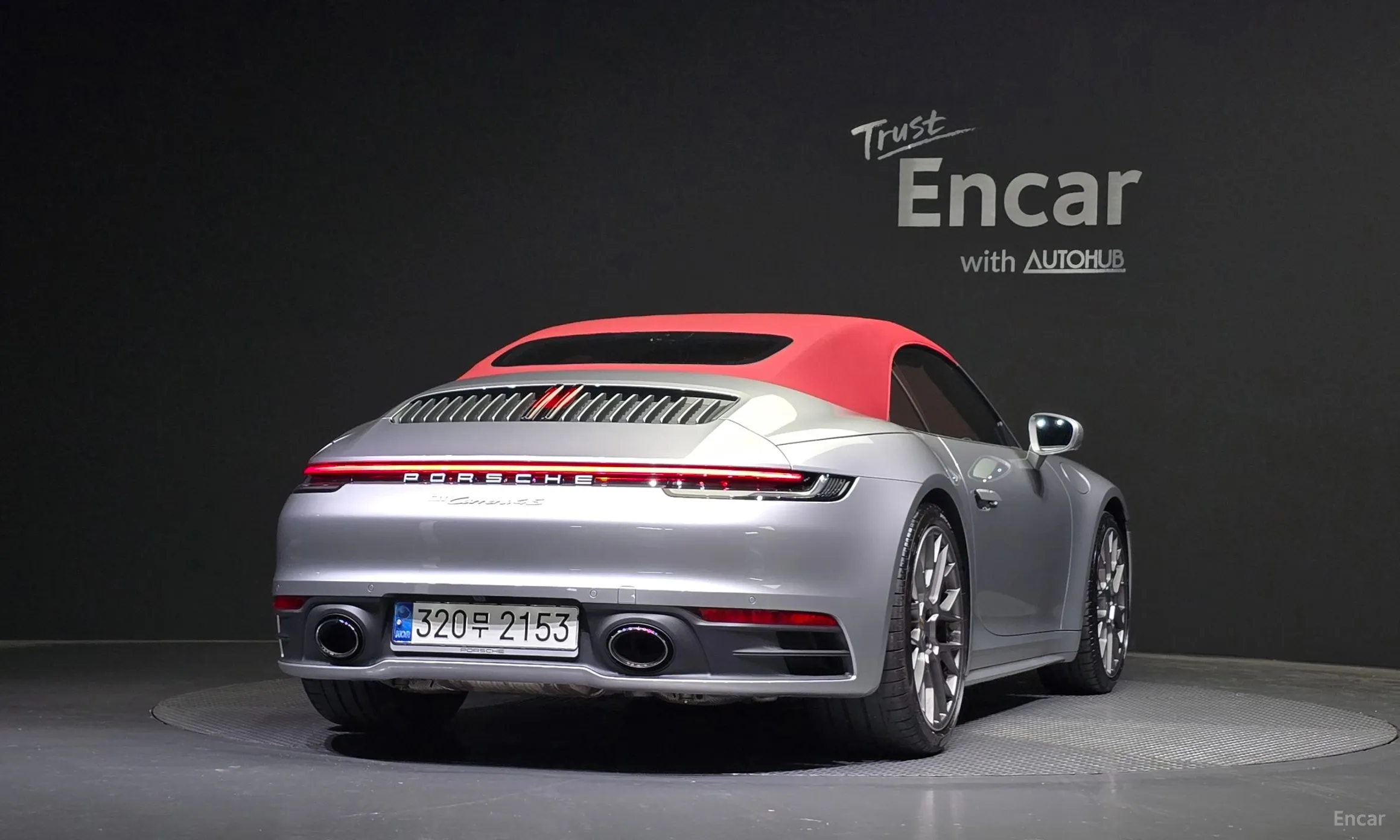 Porsche 911 (992) превью 3