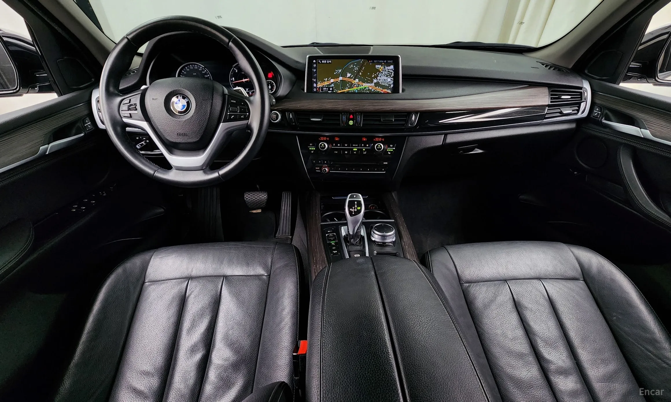 BMW X5 (F15) превью 4
