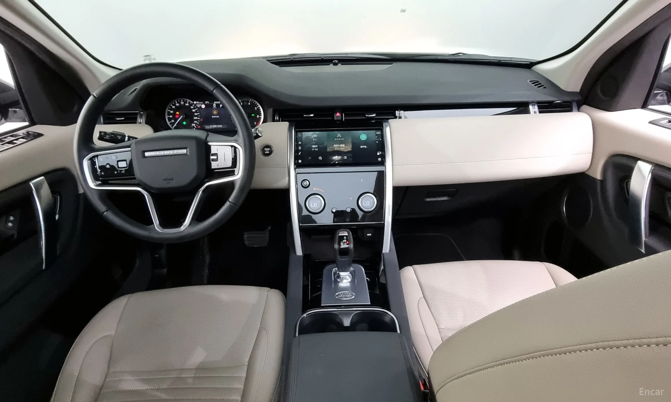 Land Rover Discovery Sports превью 4