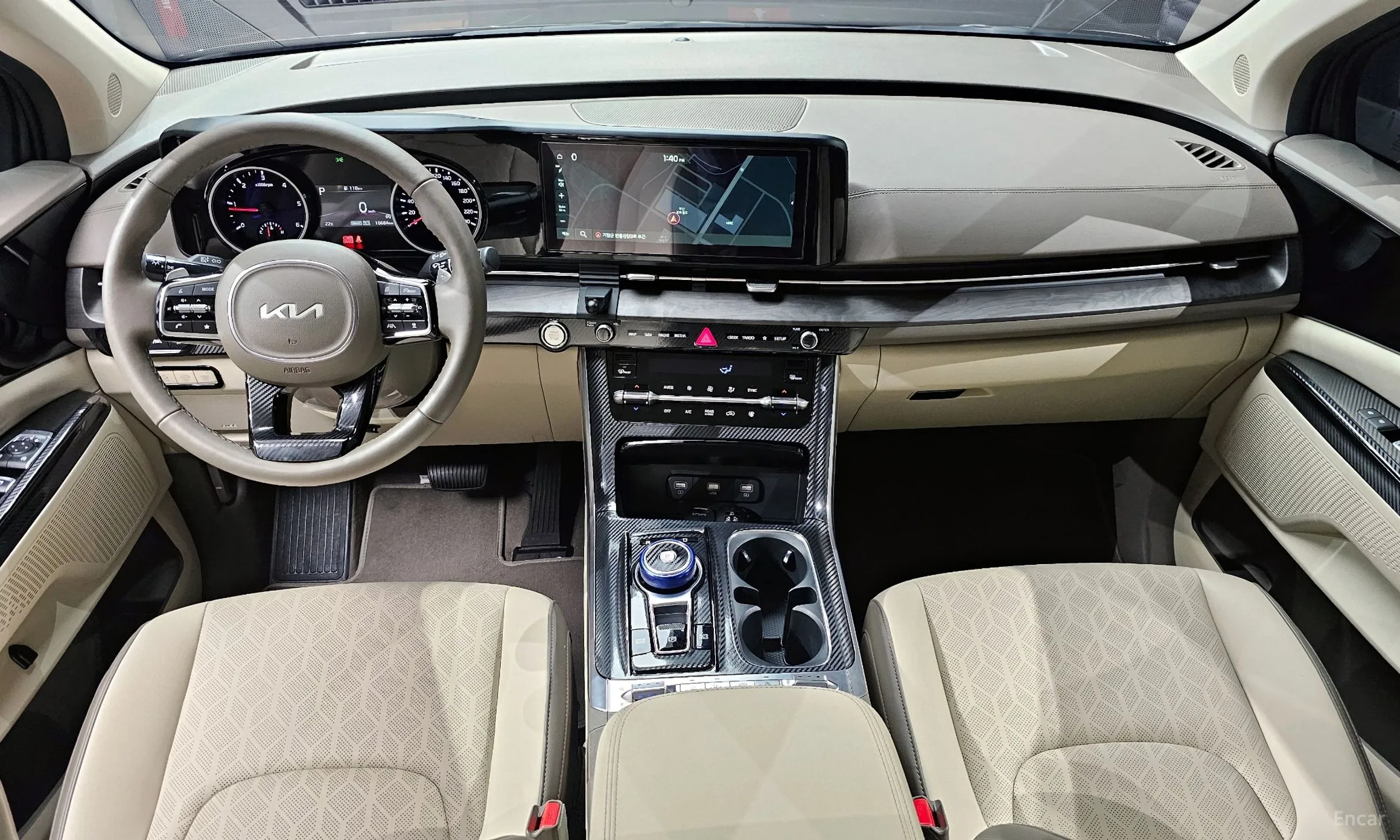 Kia Carnival Gen 4 превью 4