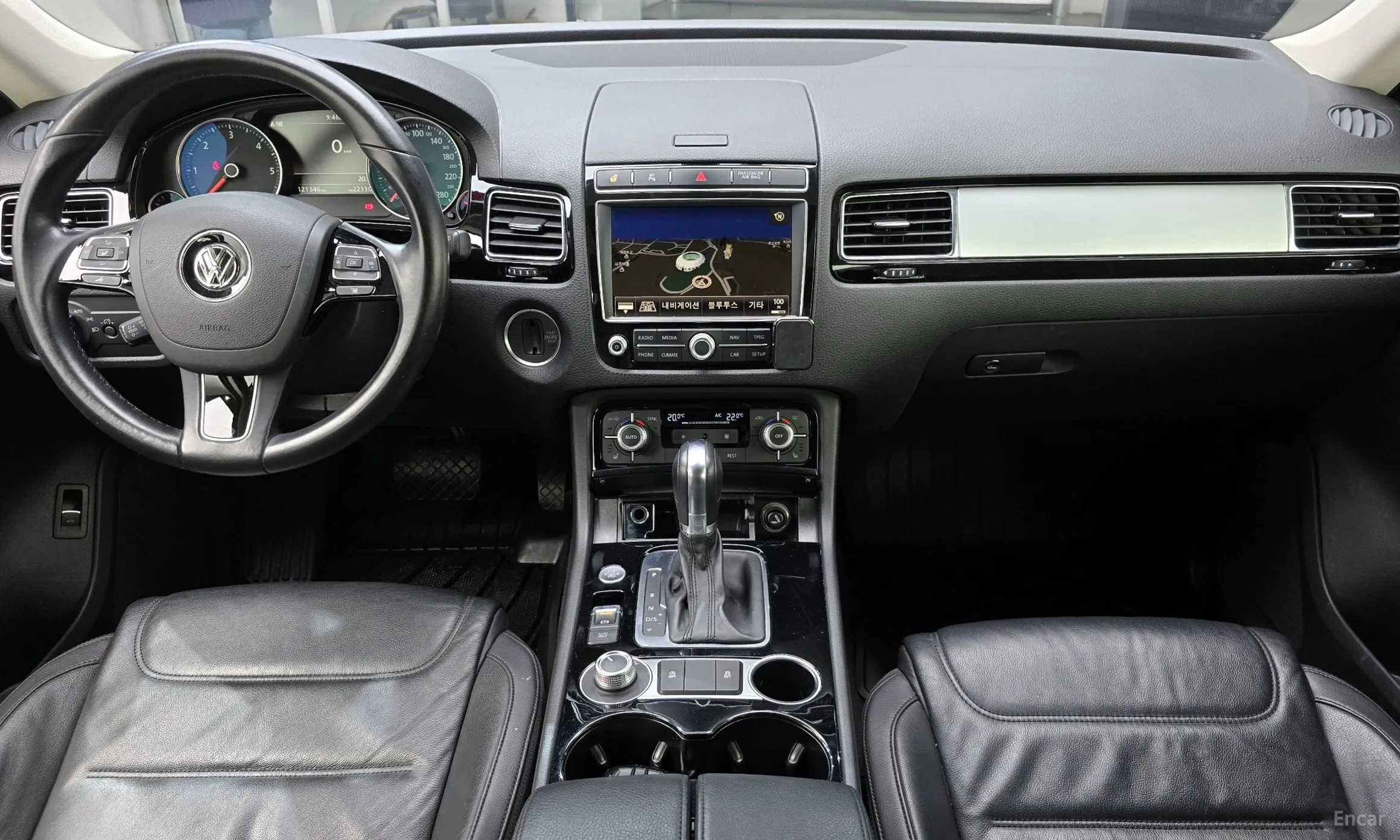Volkswagen New Touareg превью 4
