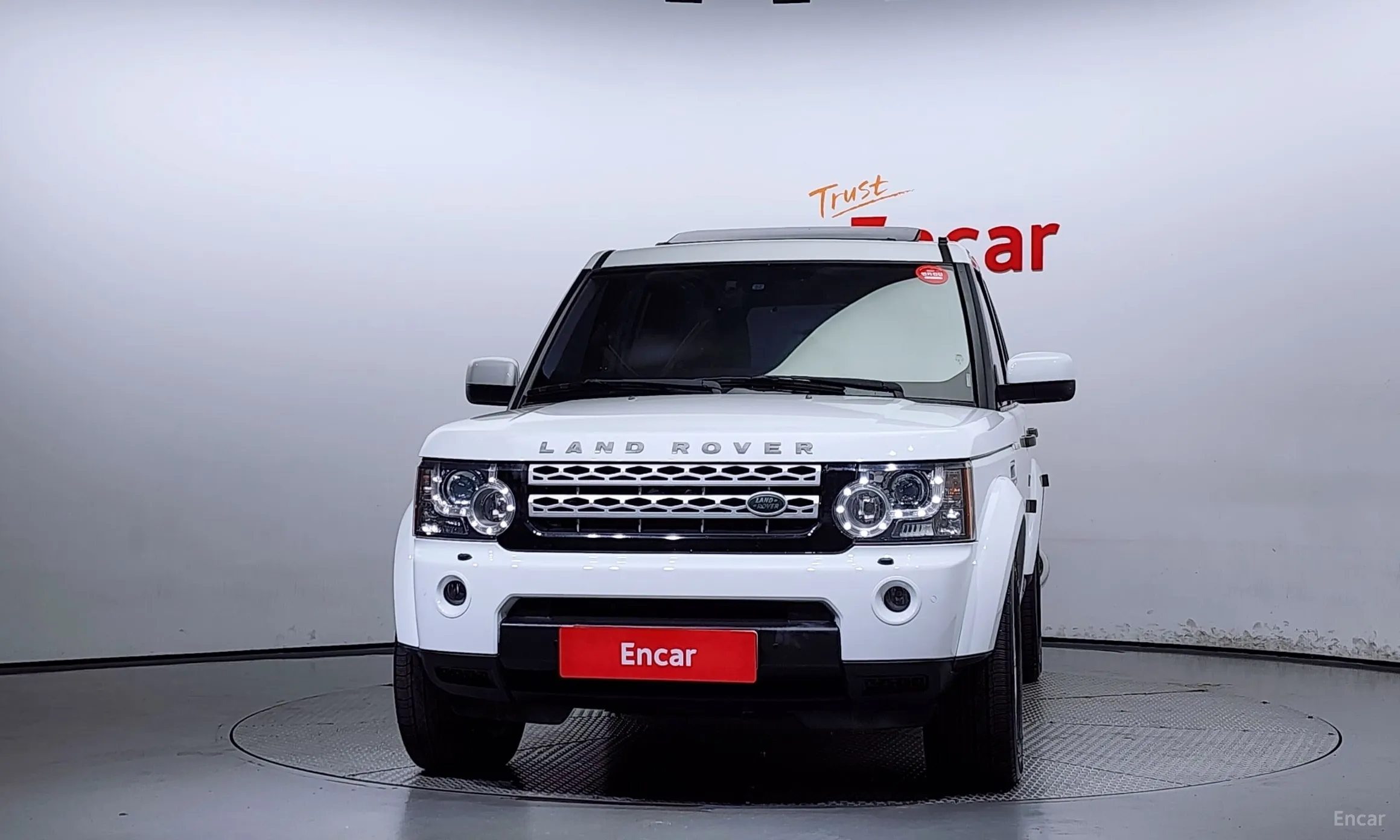 Land Rover Discovery 4 превью 2