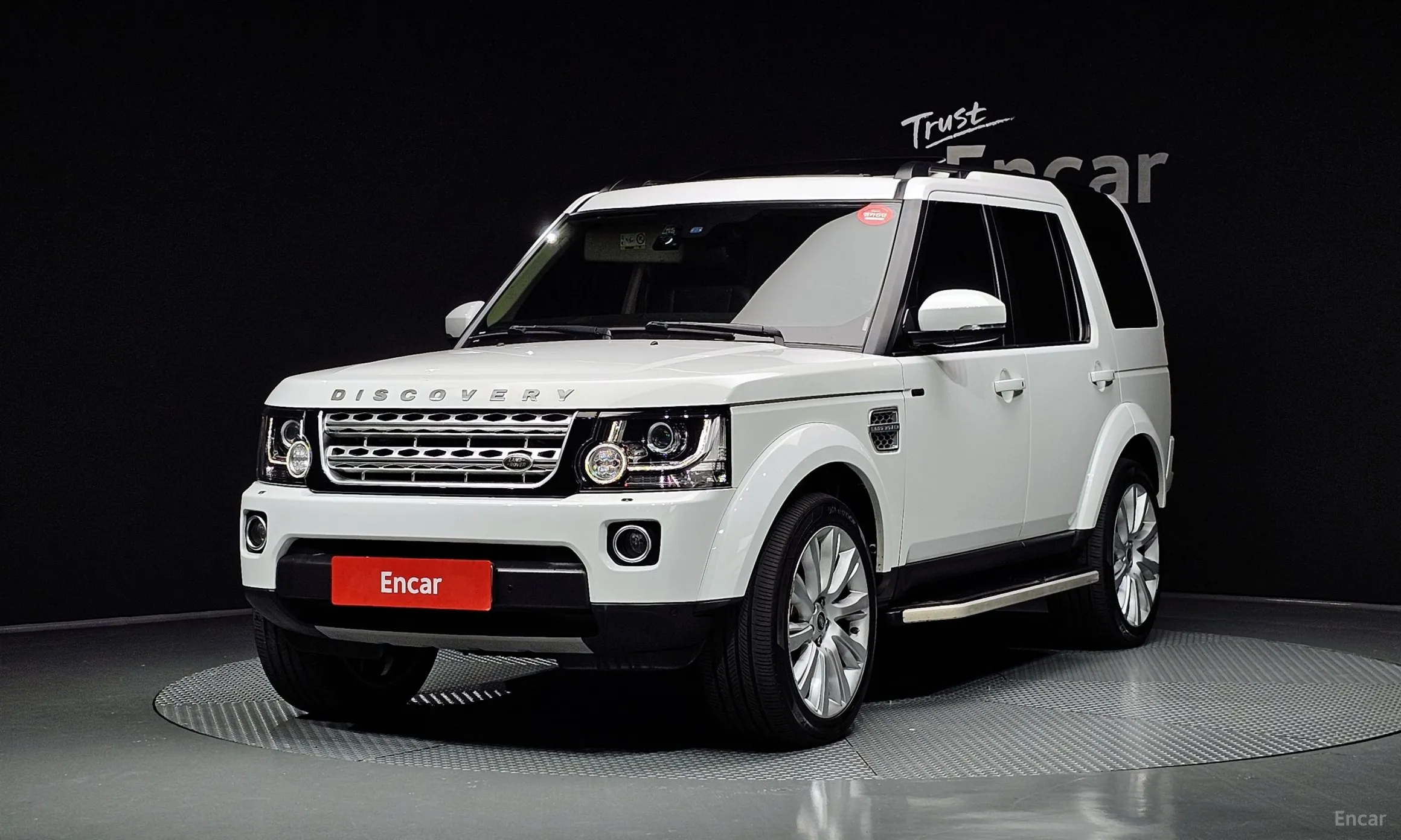 Land Rover Discovery 4