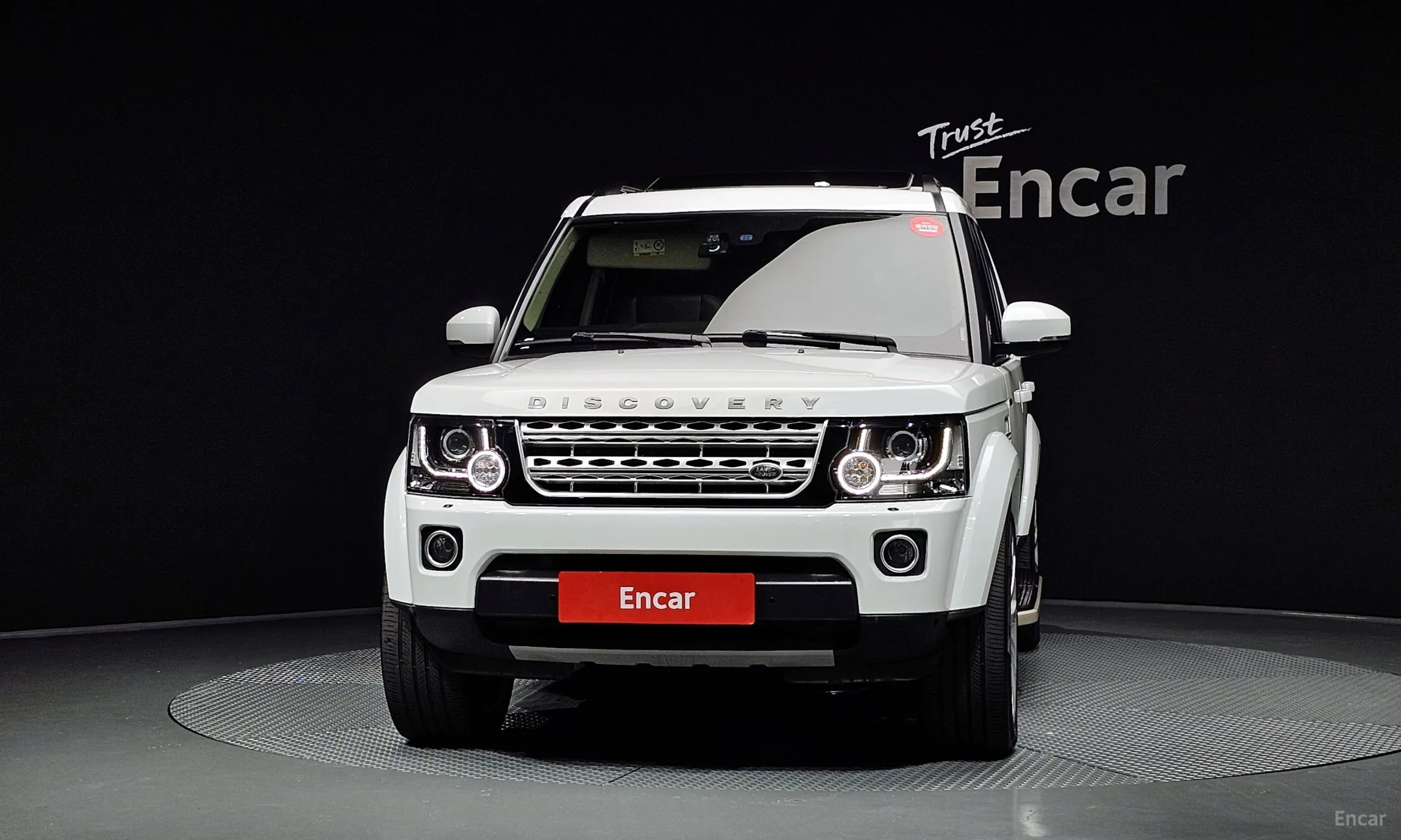 Land Rover Discovery 4