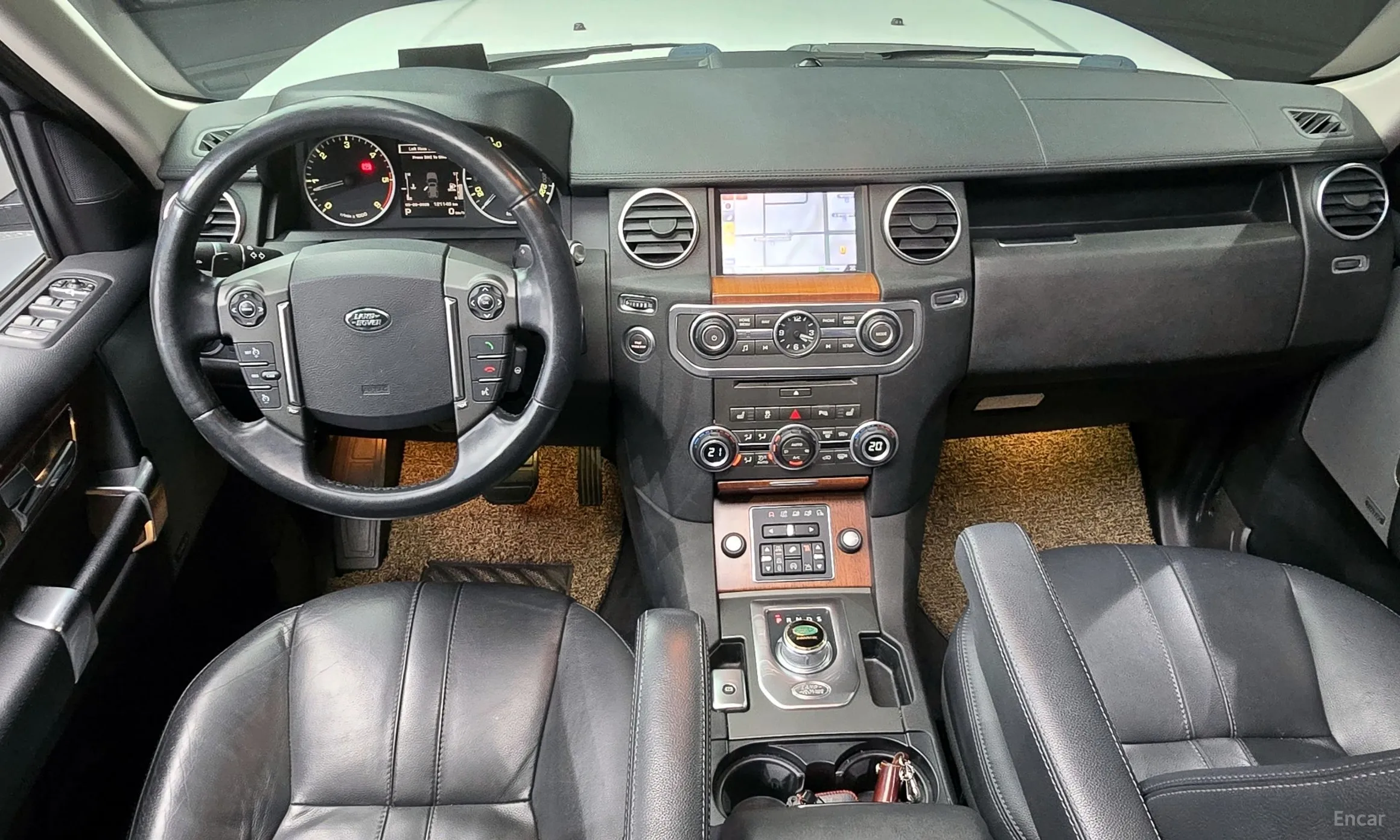 Land Rover Discovery 4 превью 4