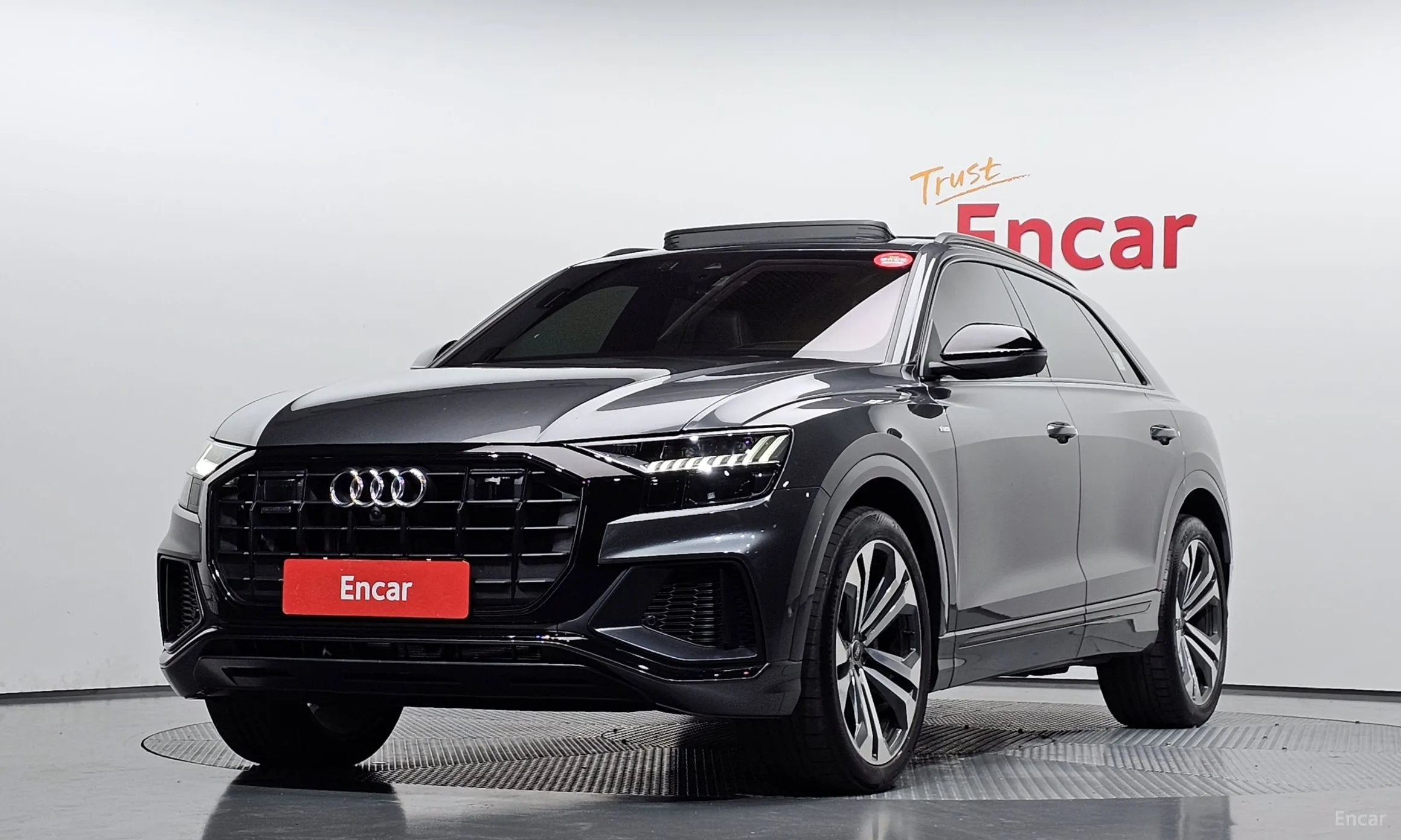 Audi Q8 (4M)