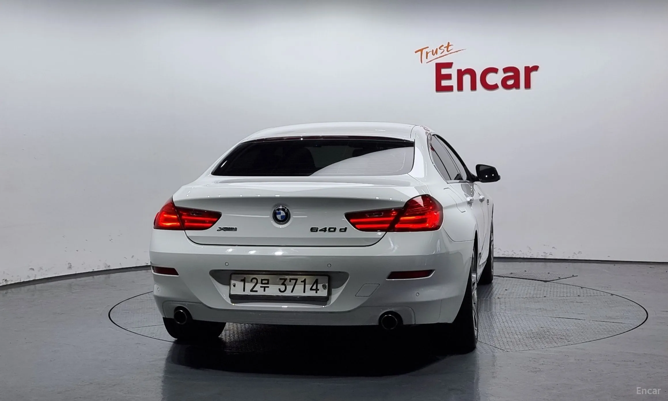 BMW 6 Series (F12) превью 3