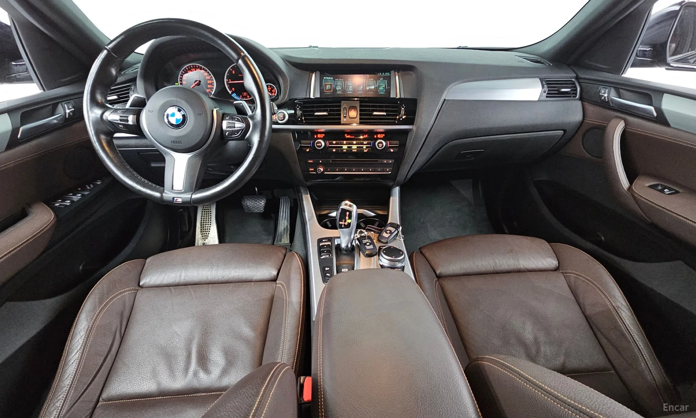BMW X4 (F26) превью 4