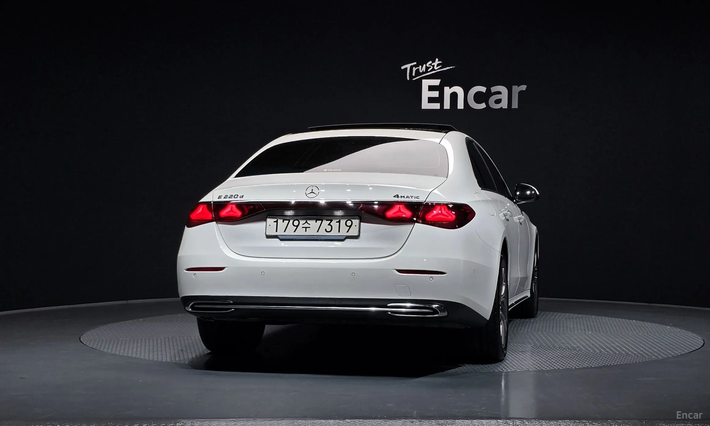 Mercedes Benz E-Class W214 превью 3