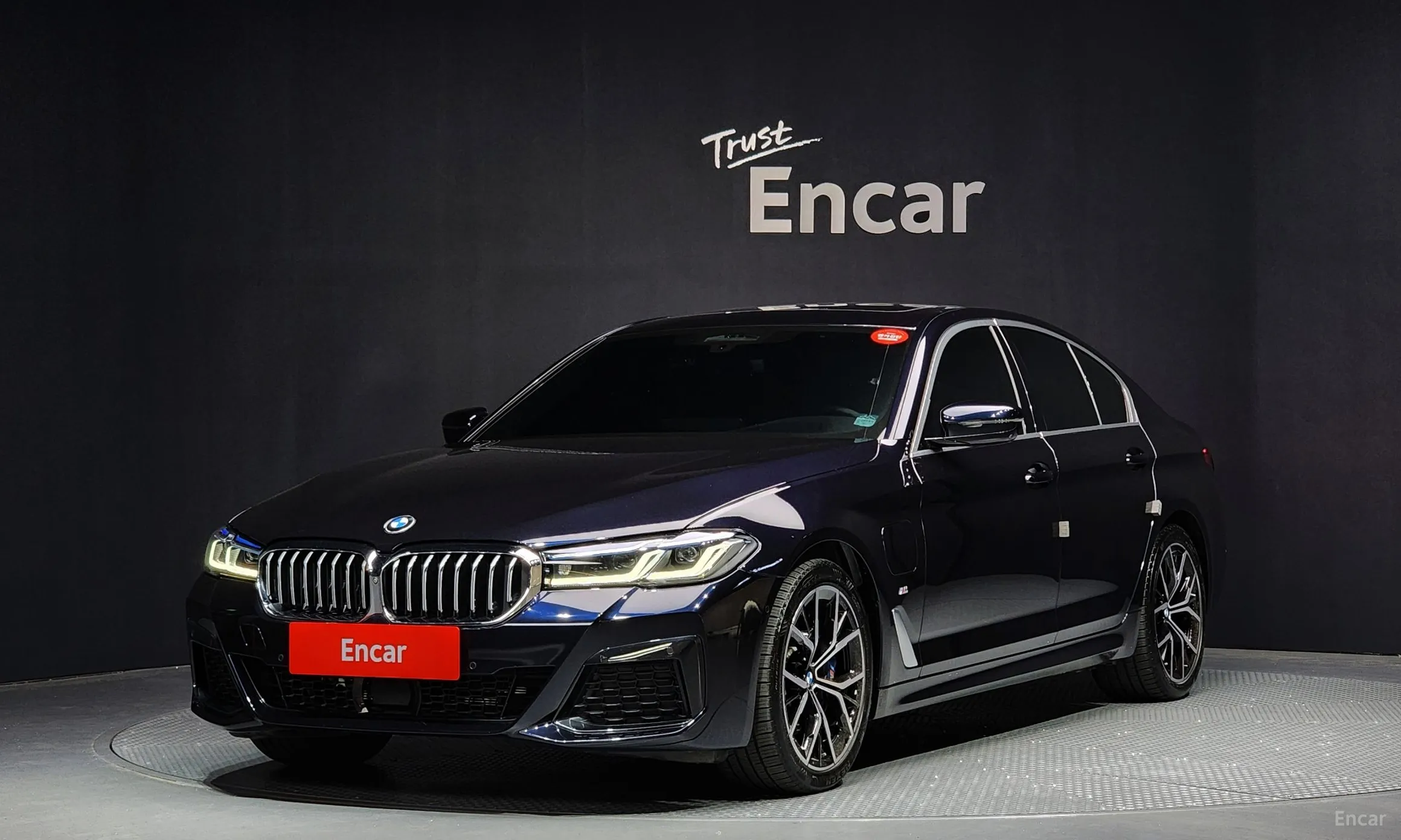 BMW 5 Series (G30)