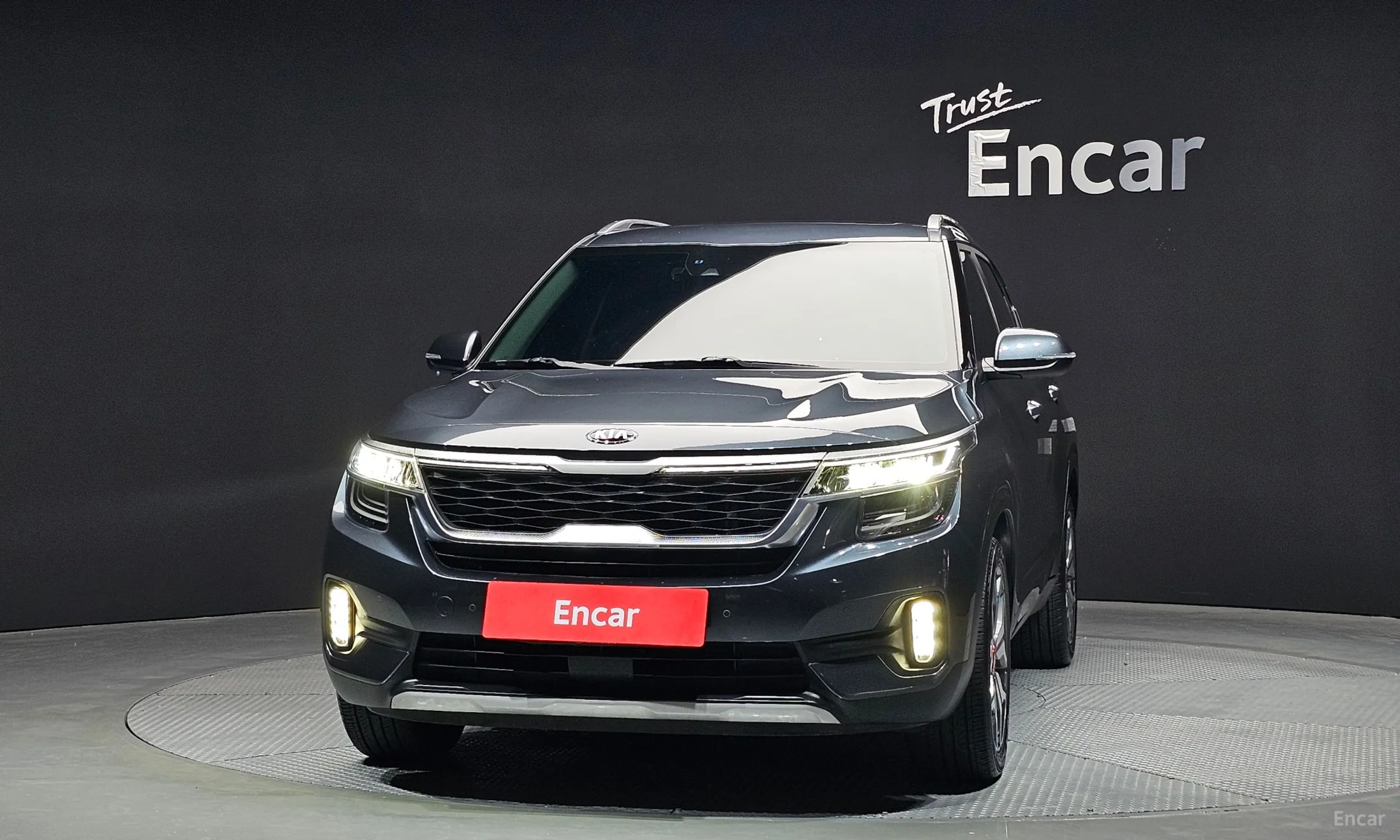 Kia Seltos превью 2