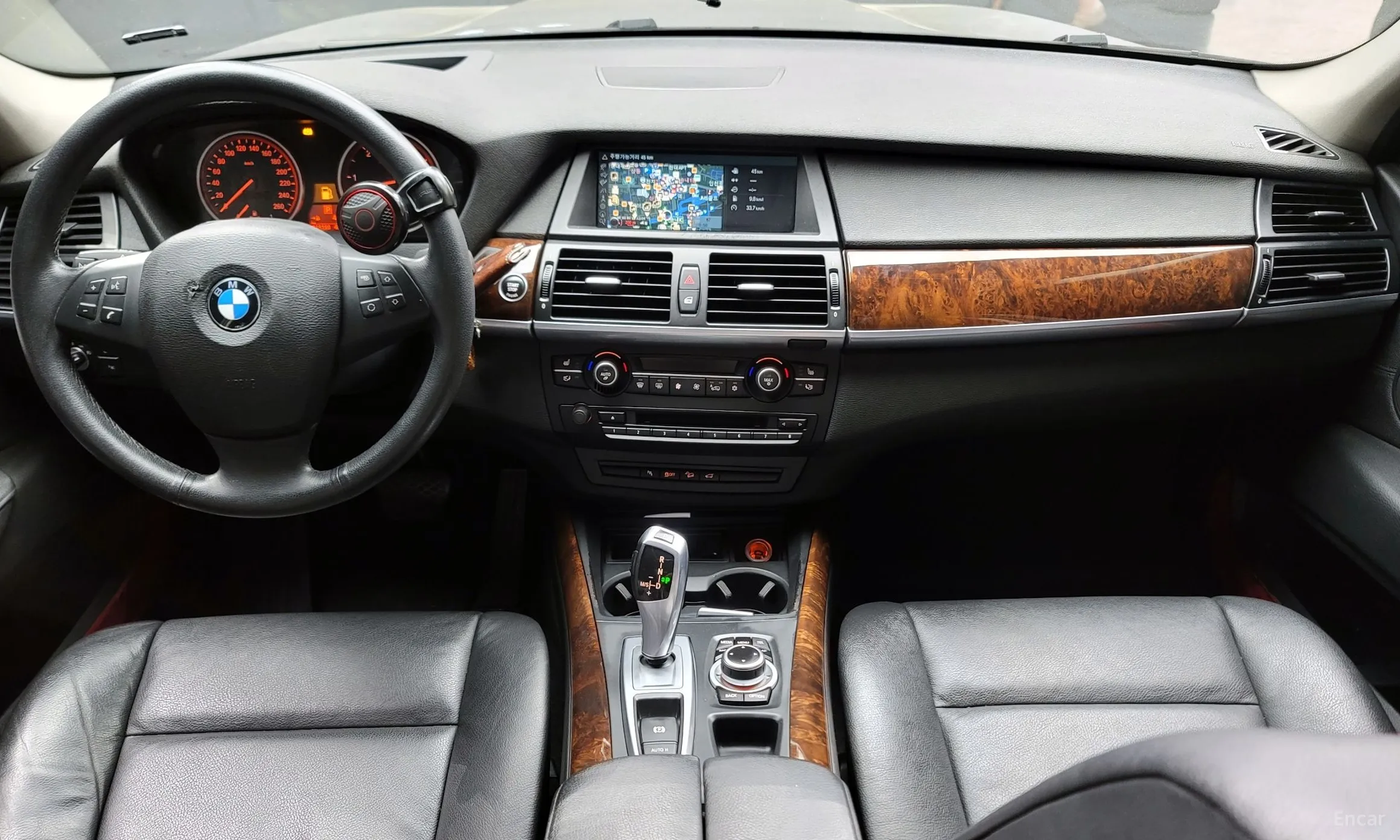 BMW X5 (E70) превью 4