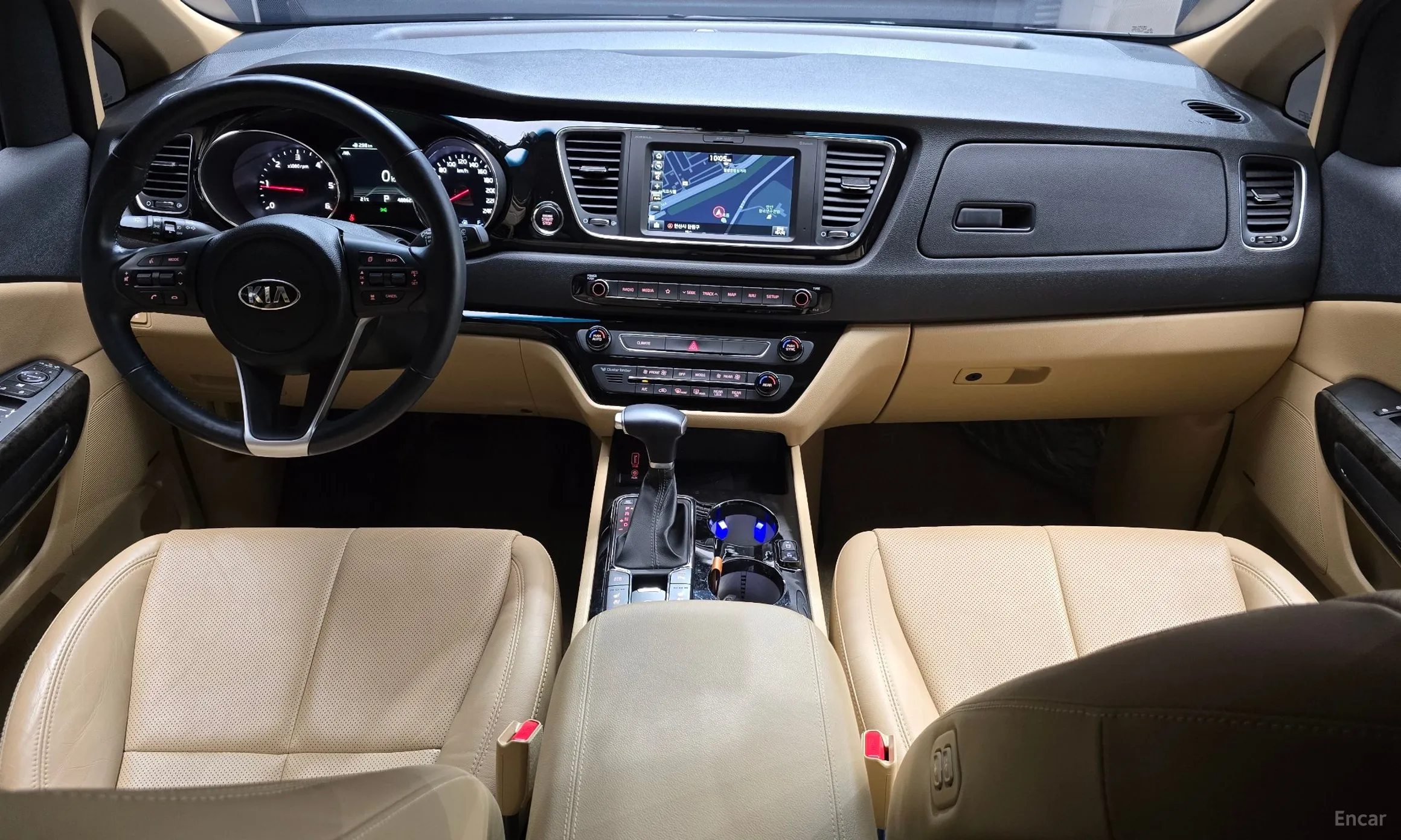 Kia Carnival превью 4