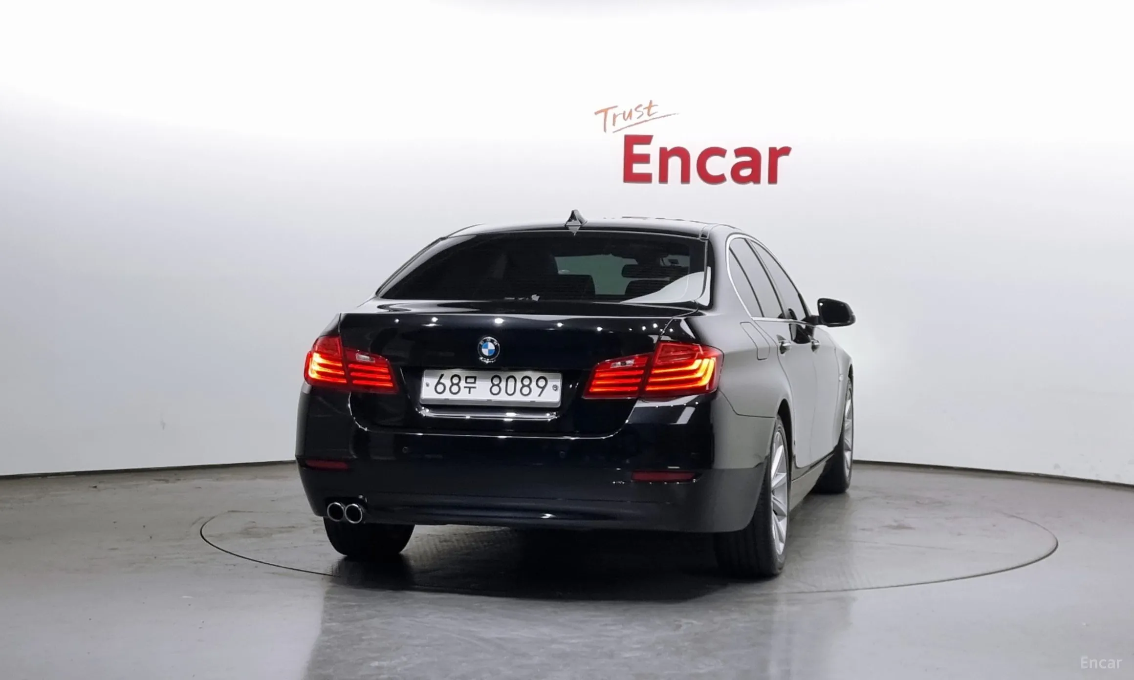 BMW 5 Series (F10) превью 3