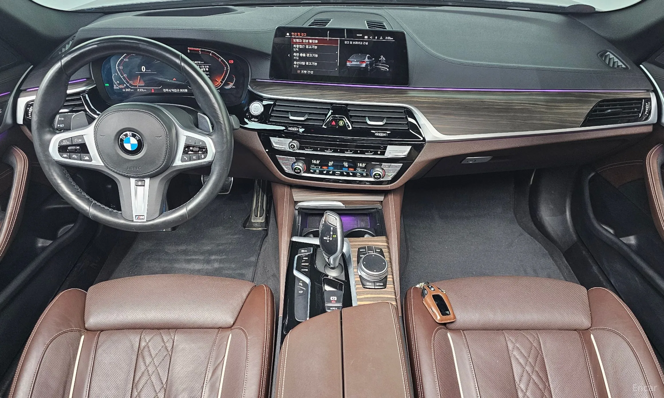 BMW 5 Series (G30) превью 4