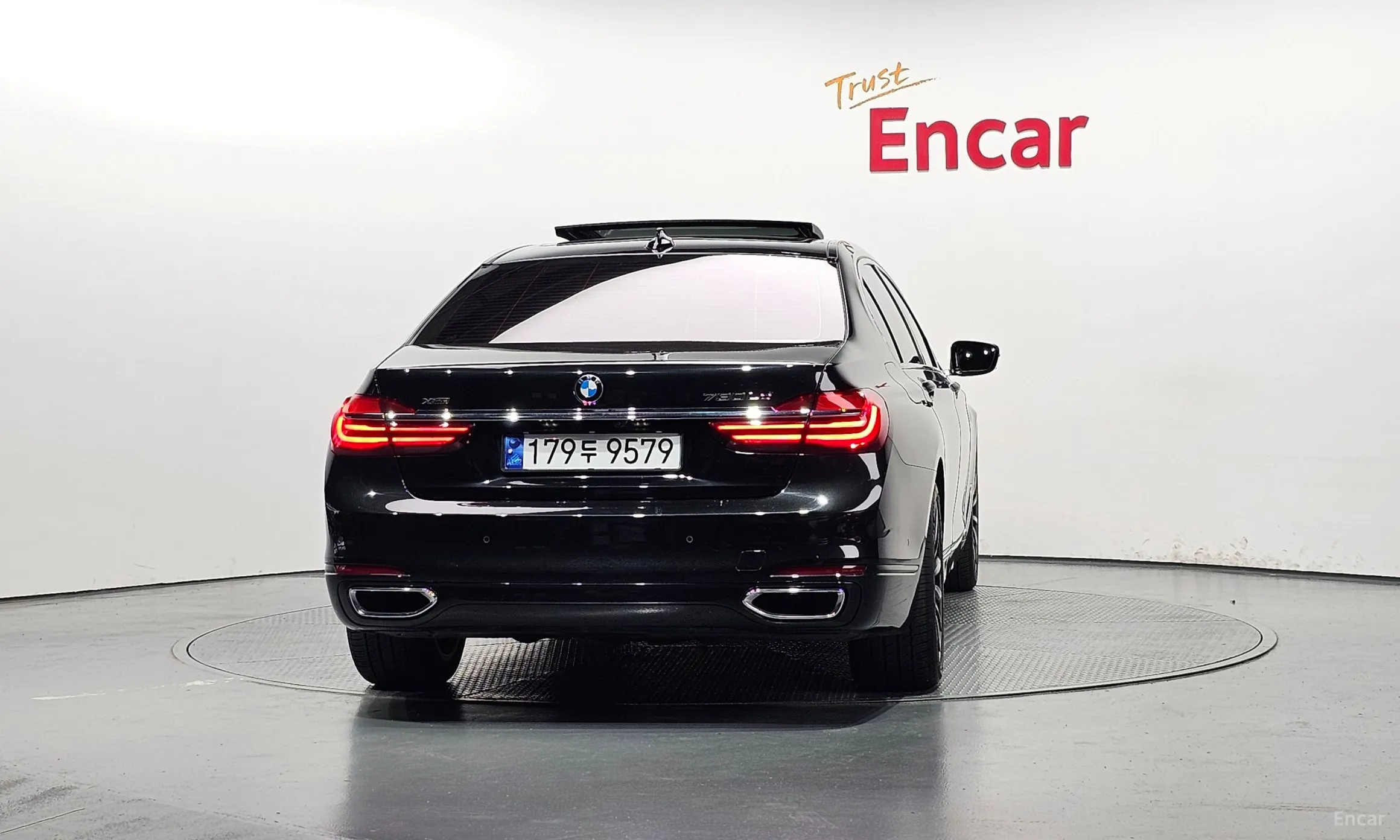 BMW 7 Series (G11) превью 3