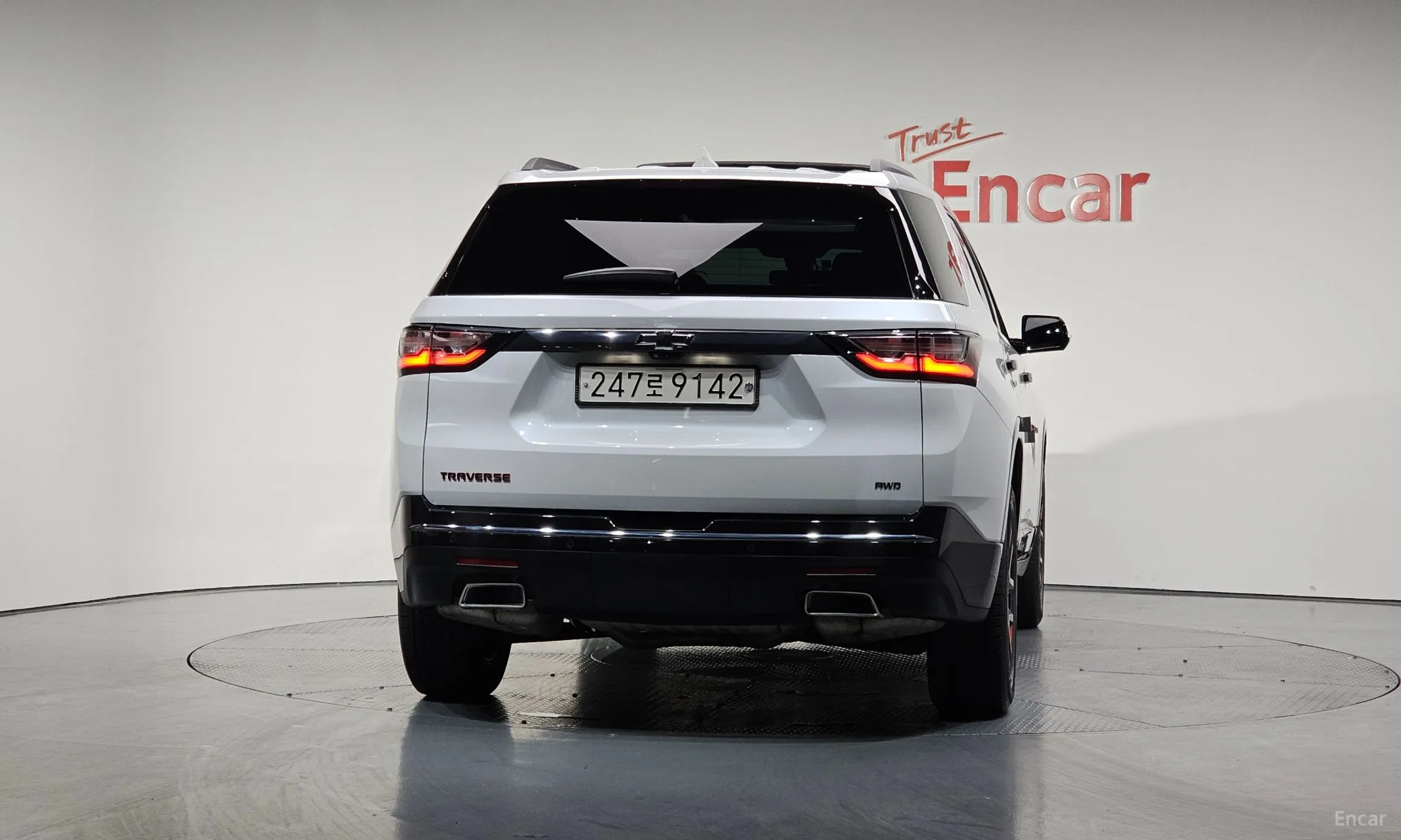 Chevrolet (GM Daewoo) Traverse превью 3