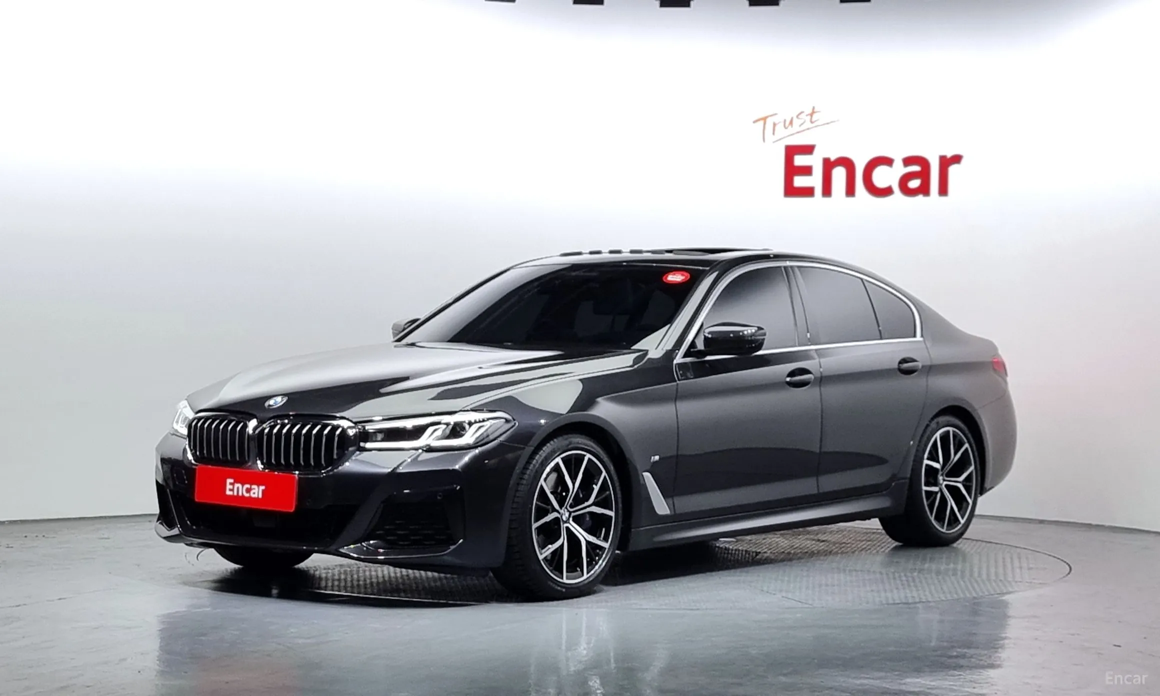 BMW 5 Series (G30)