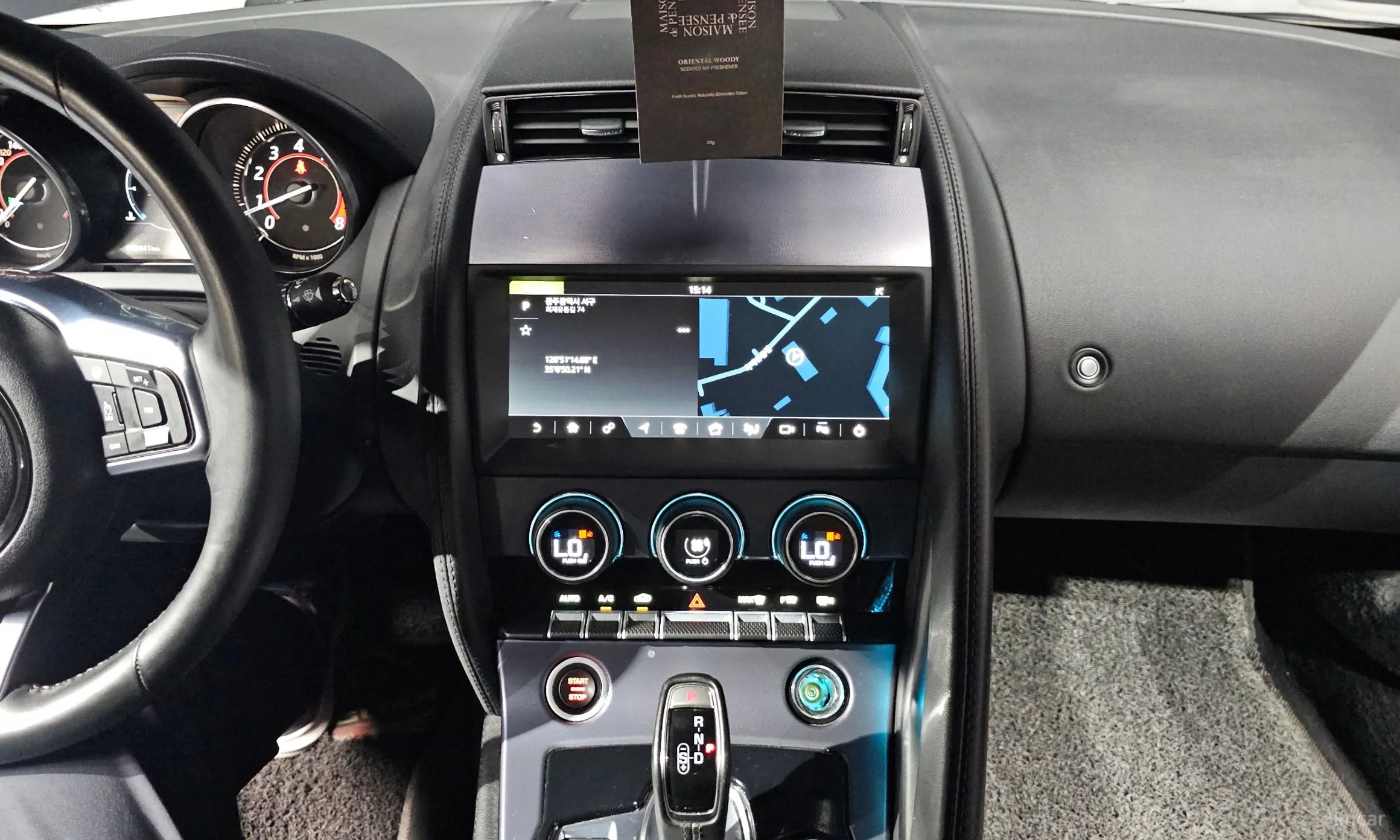 Jaguar F-TYPE превью 14