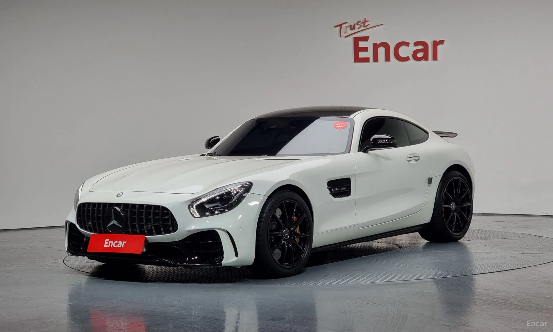 Mercedes Benz AMG GT