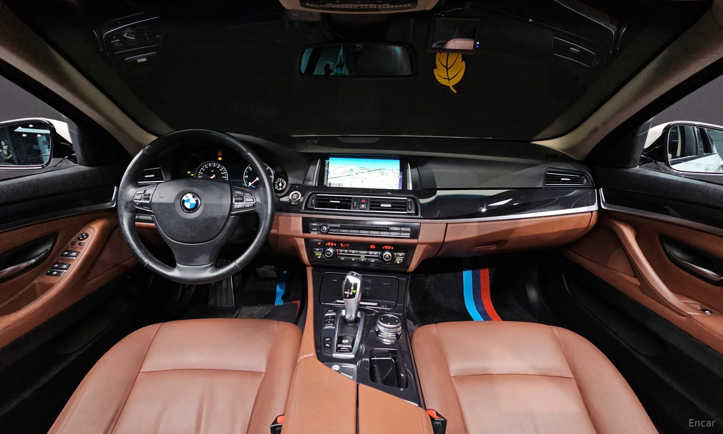 BMW 5 Series (F10) превью 4