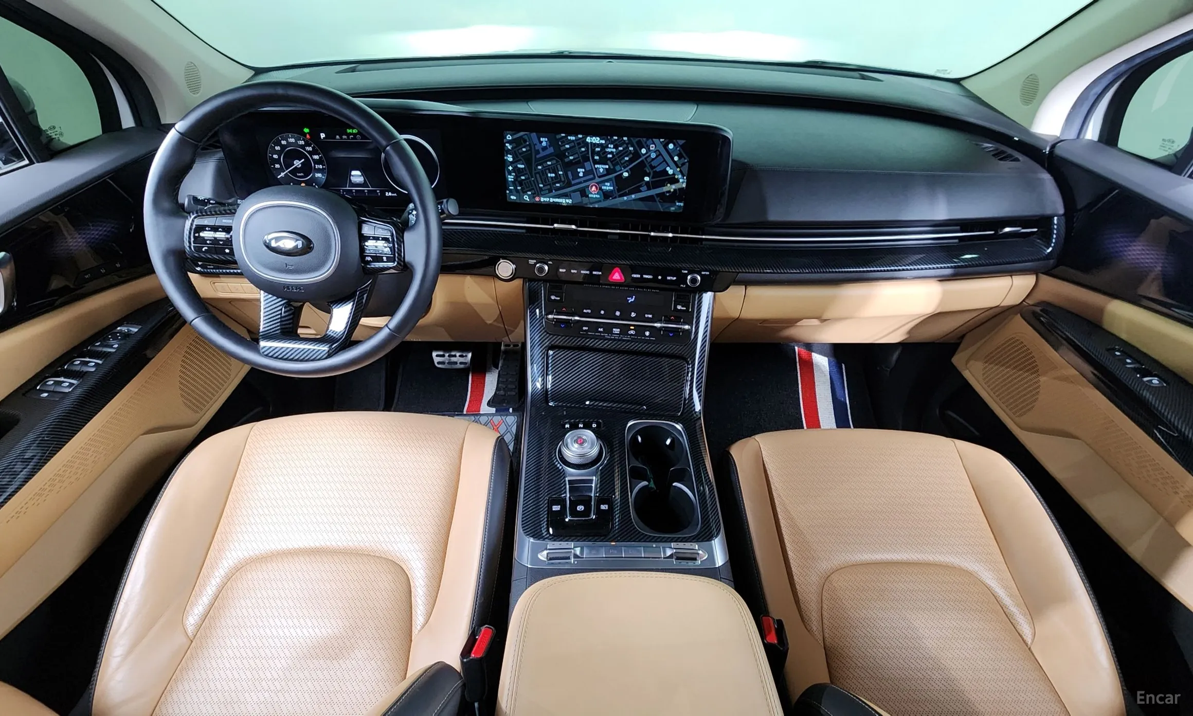 Kia Carnival Gen 4 превью 4