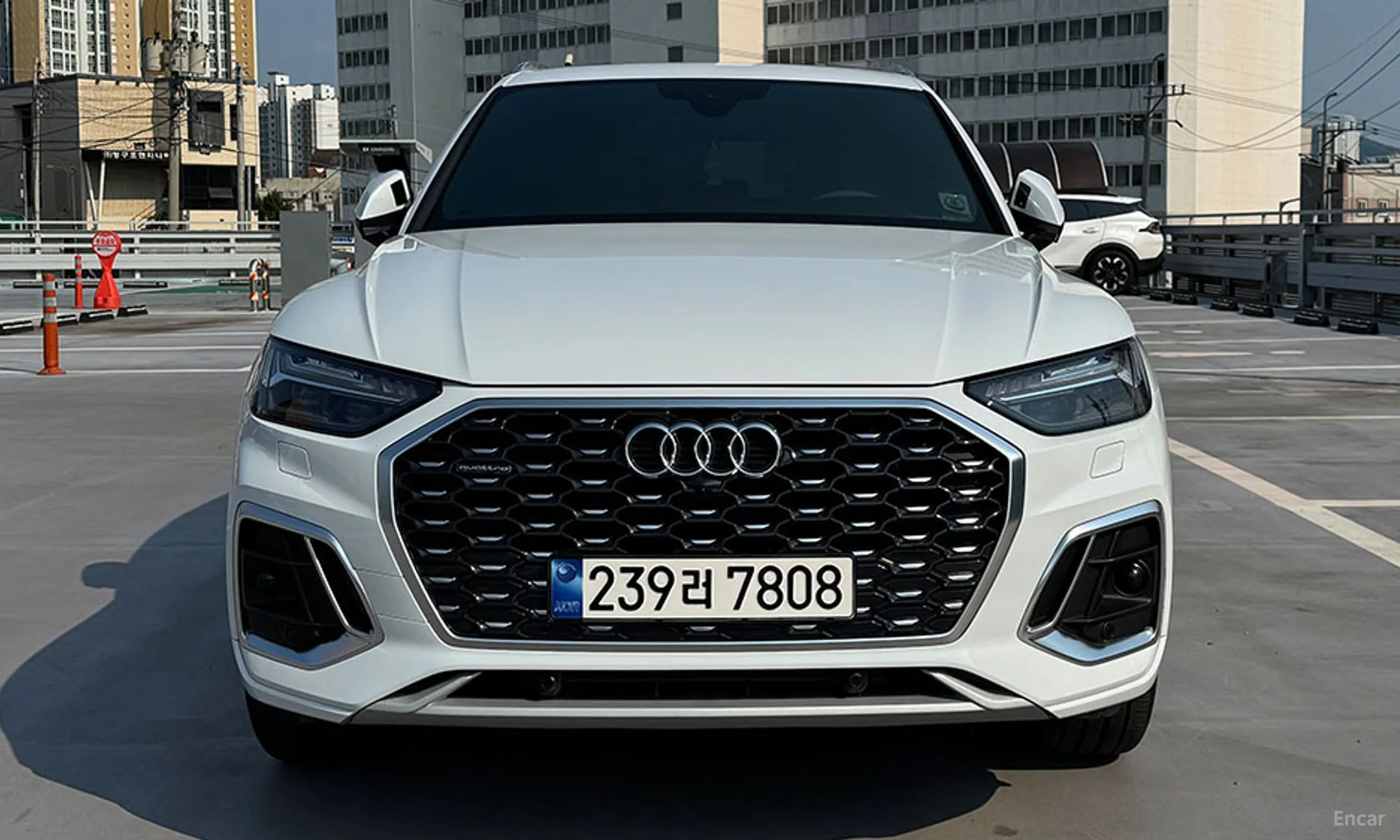 Audi Q5 (FY)