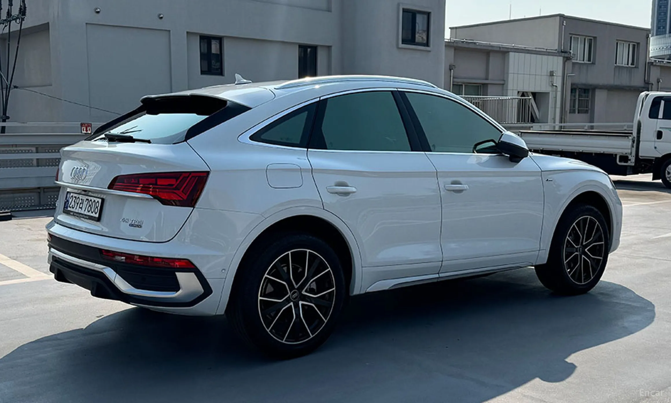 Audi Q5 (FY)