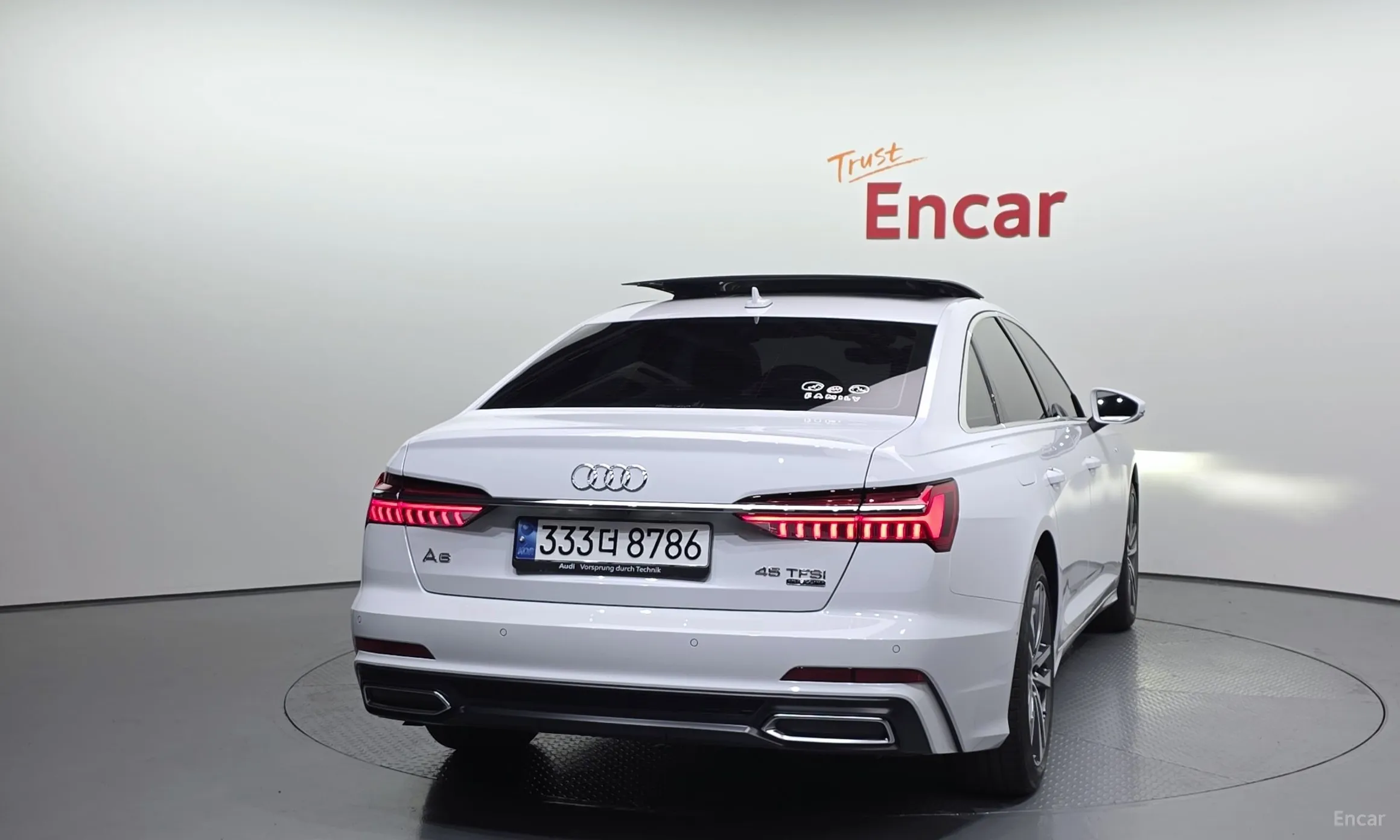 Audi A6 (C8) превью 3