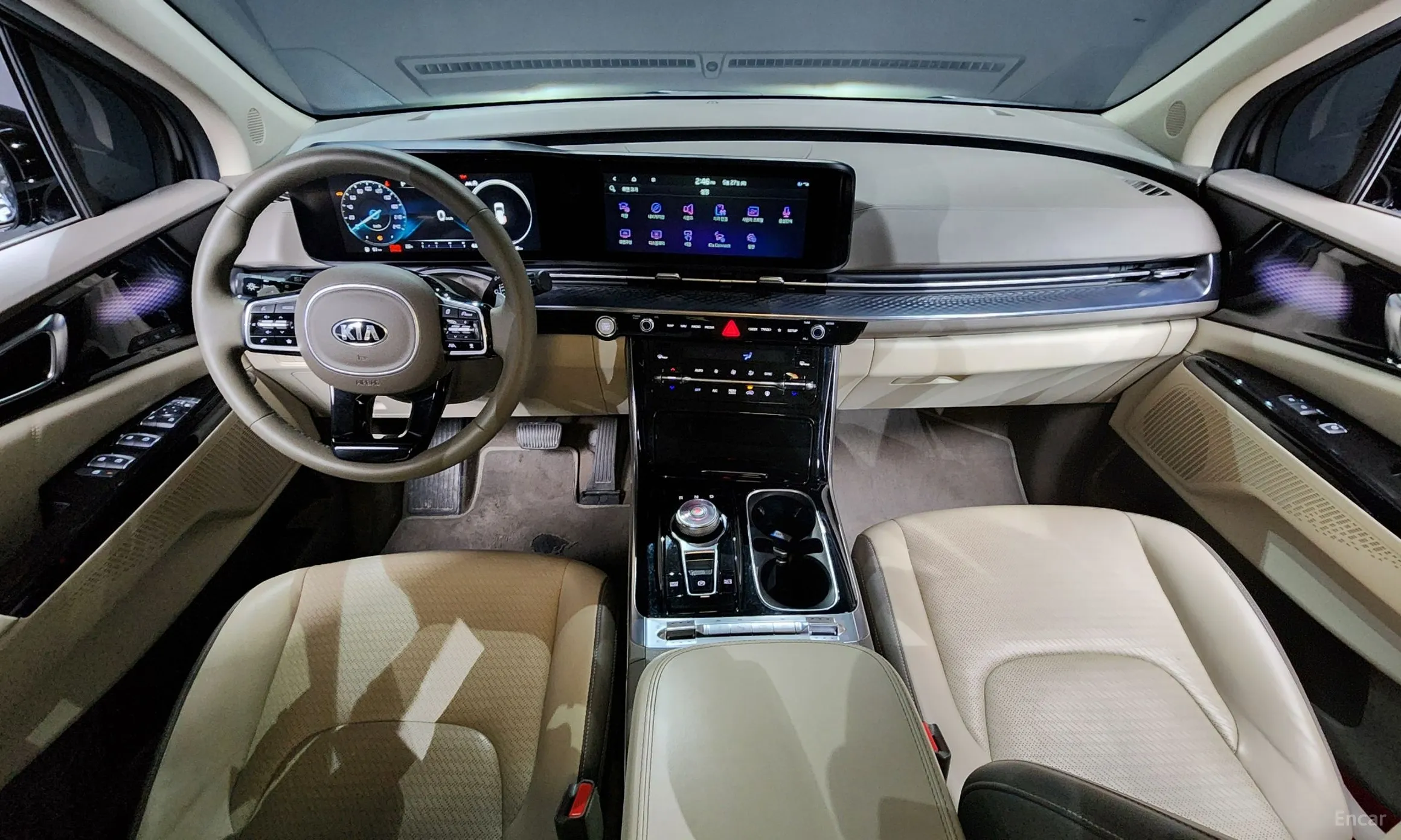 Kia Carnival Gen 4 превью 4