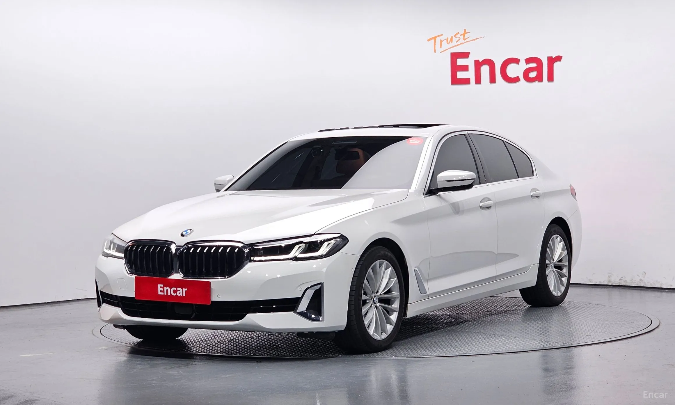 BMW 5 Series (G30)