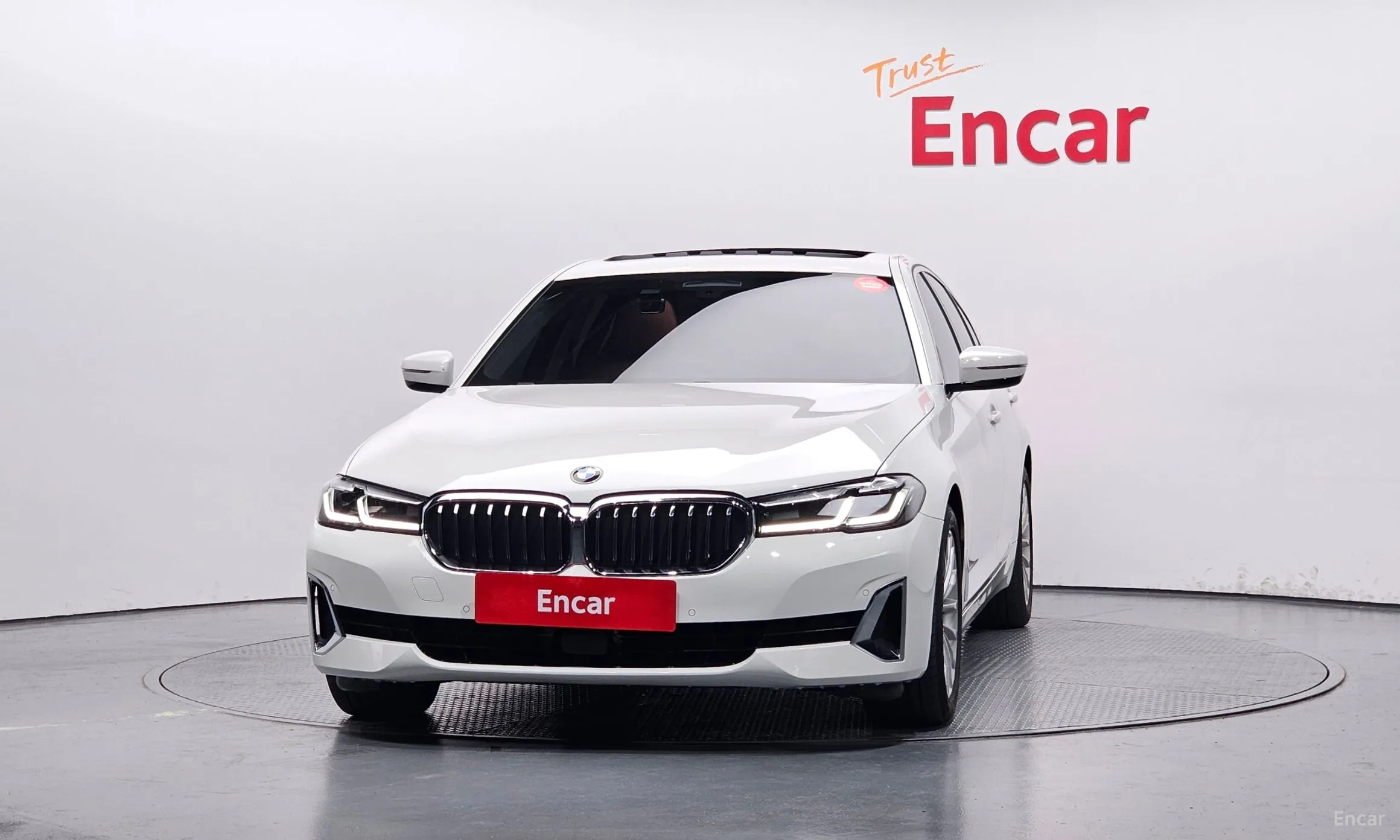BMW 5 Series (G30)