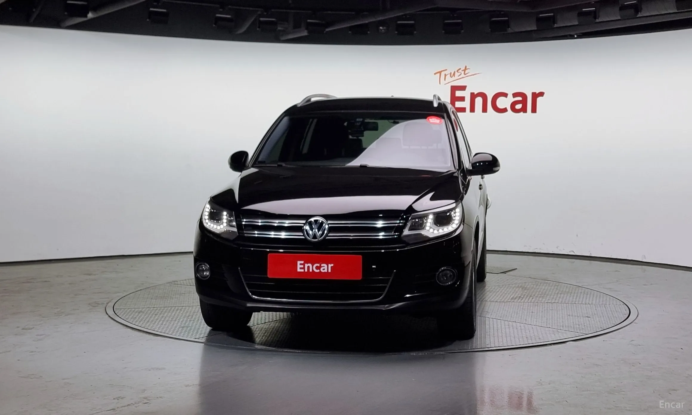 Volkswagen New Tiguan превью 2