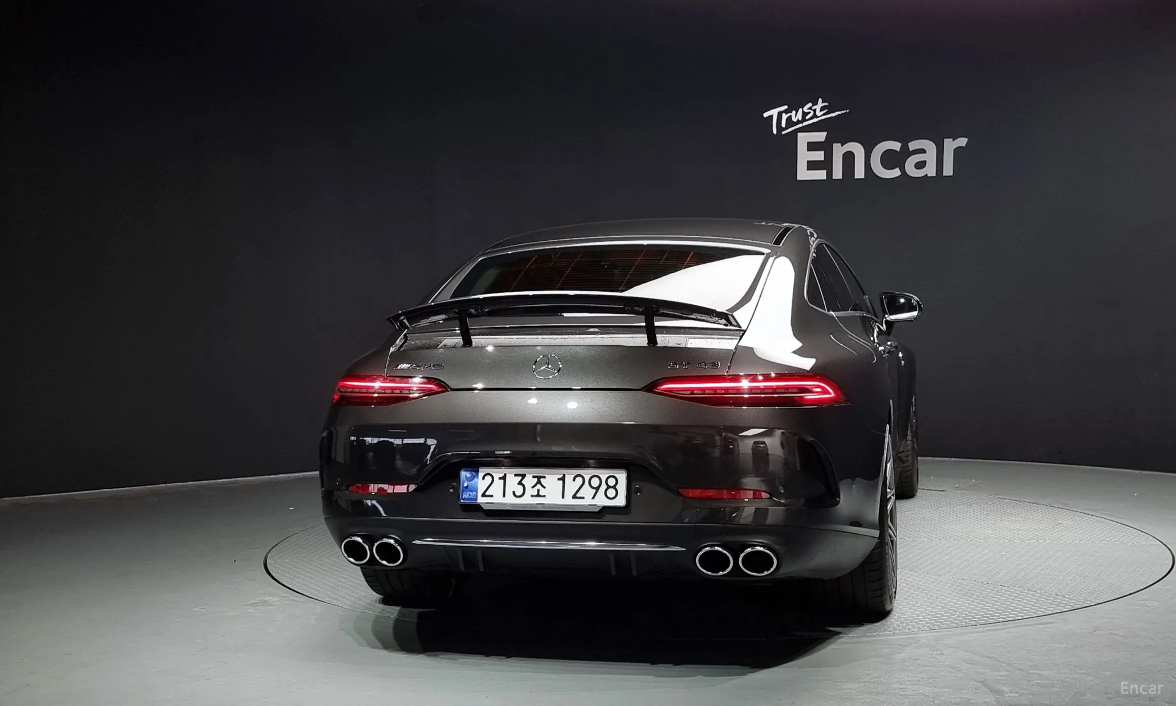 Mercedes Benz AMG GT превью 3