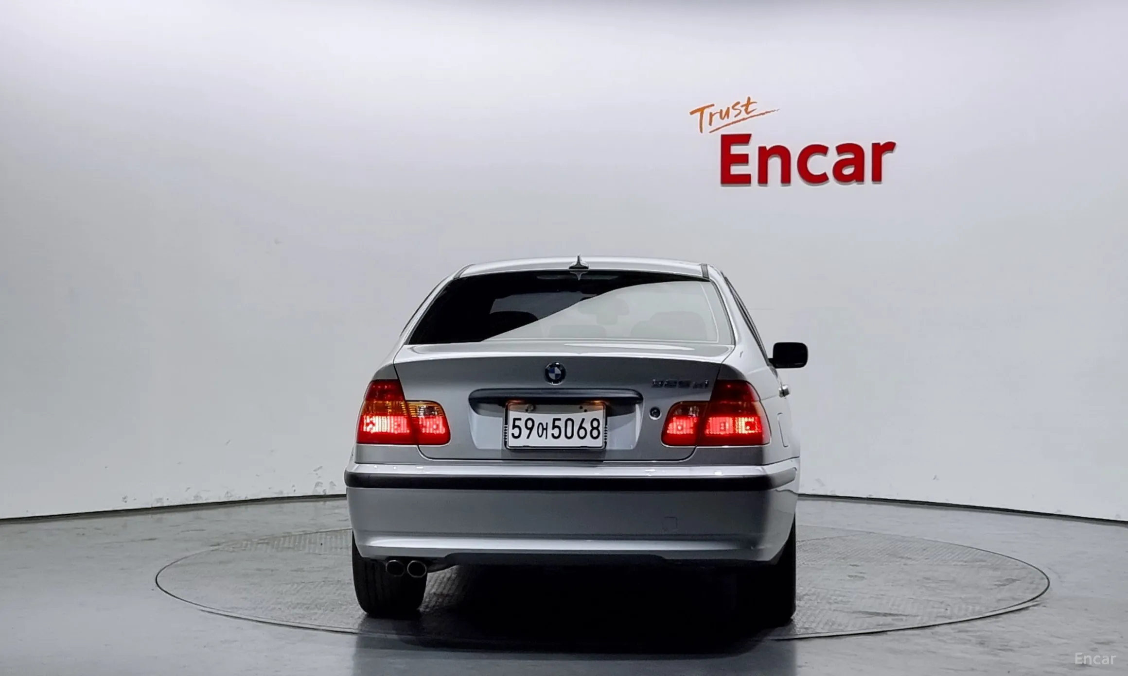 BMW 3 Series превью 3