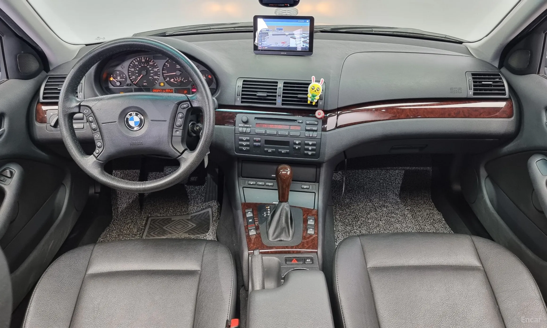 BMW 3 Series превью 4