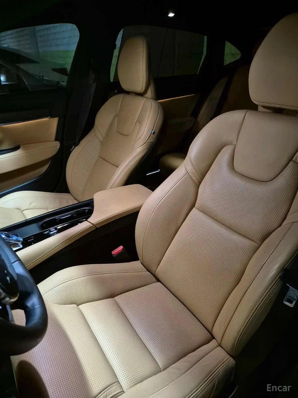 Volvo S90 превью 11