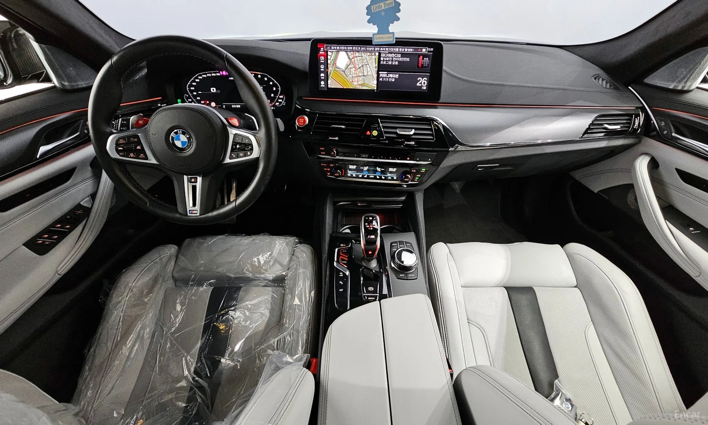 BMW M5 (F90) превью 4
