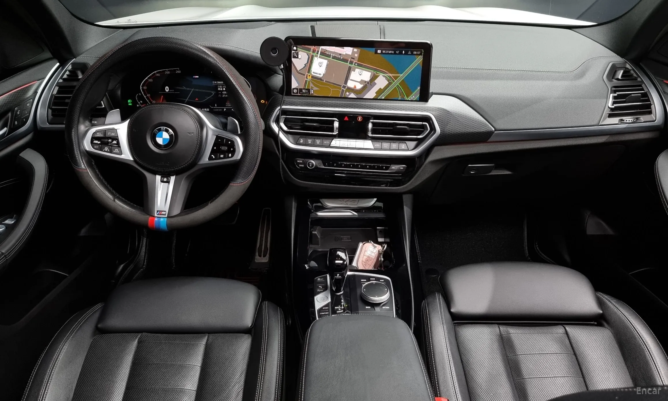BMW X3 (G01) превью 4
