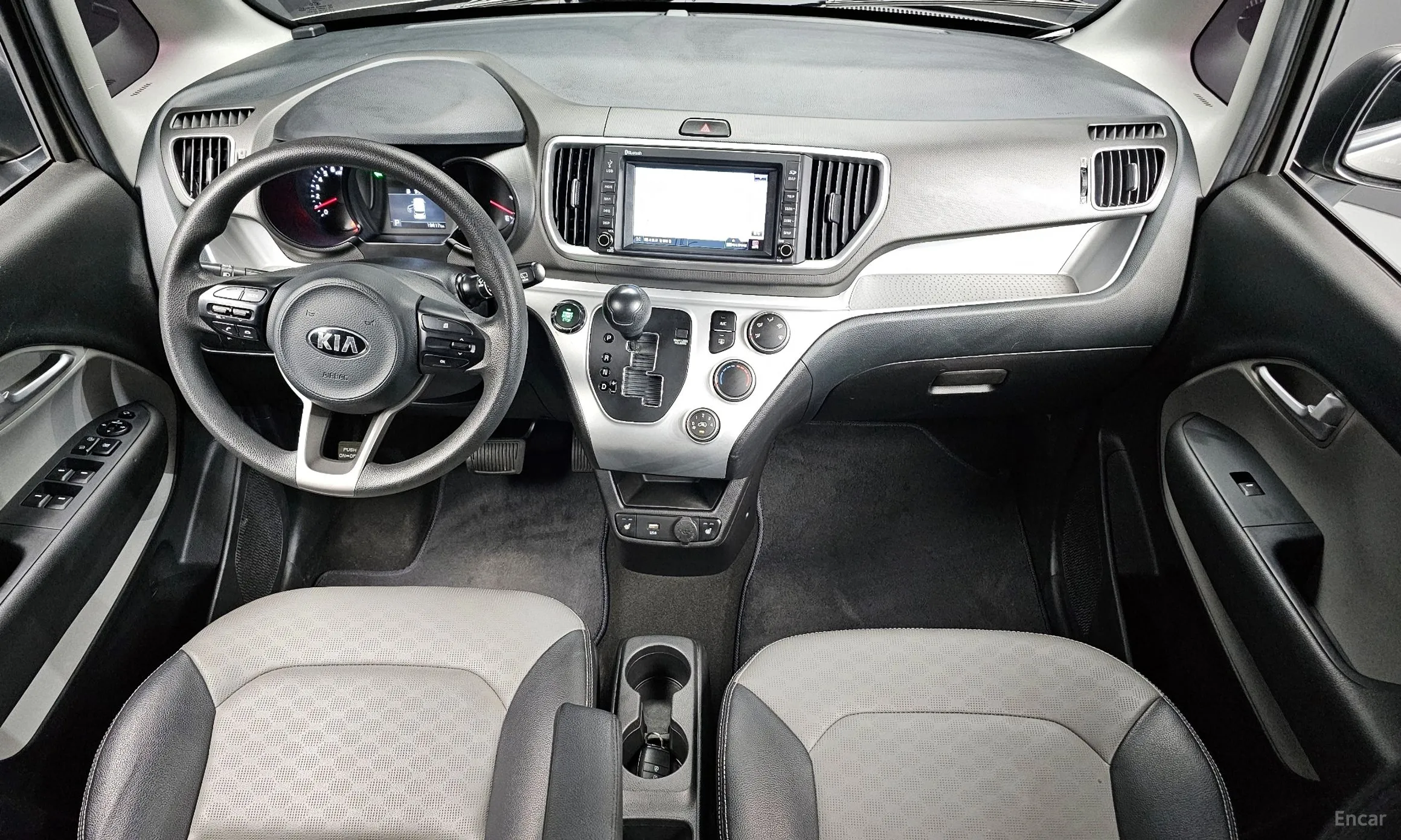 Kia Ray превью 4