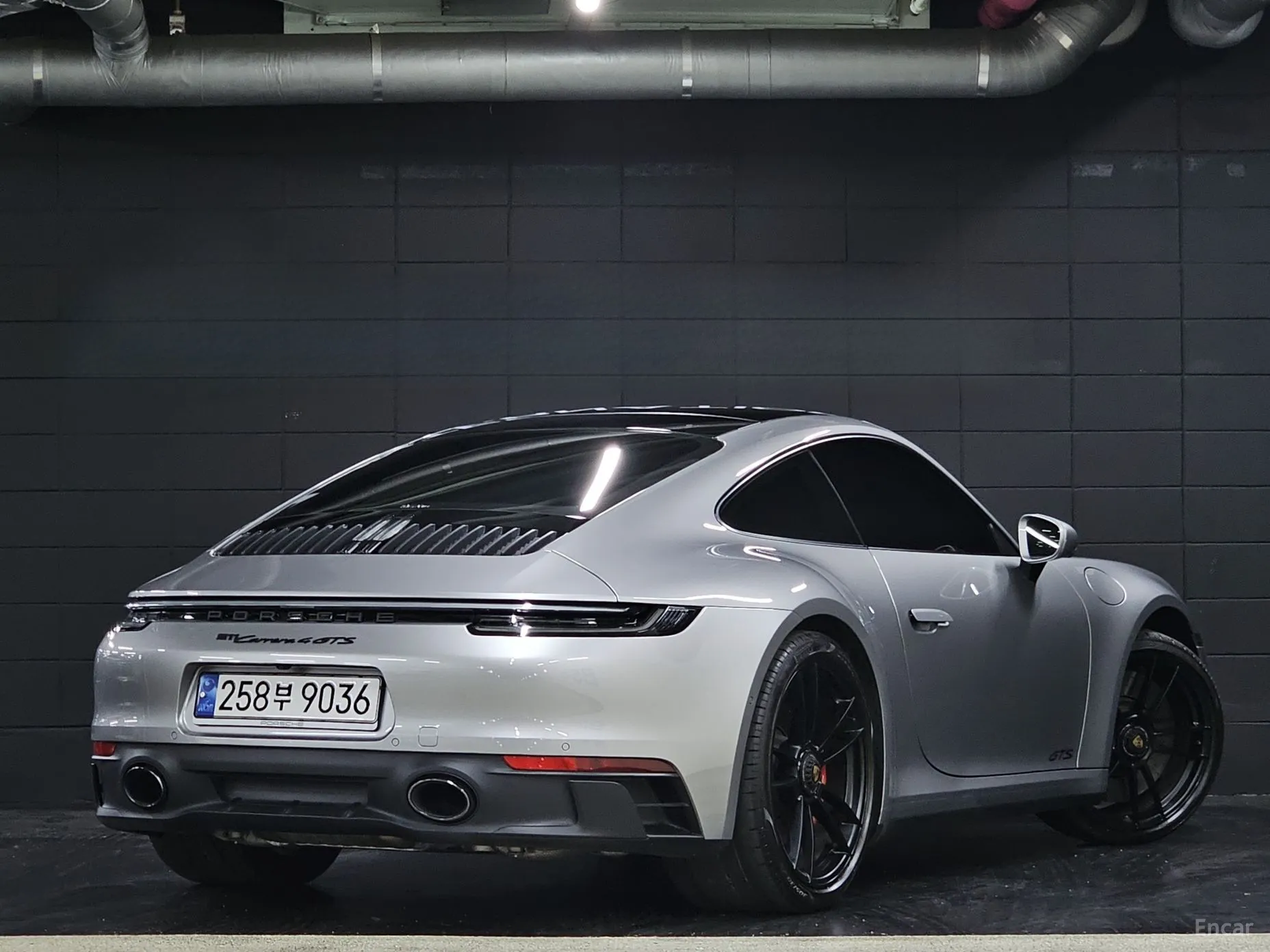 Porsche 911 (992) превью 3