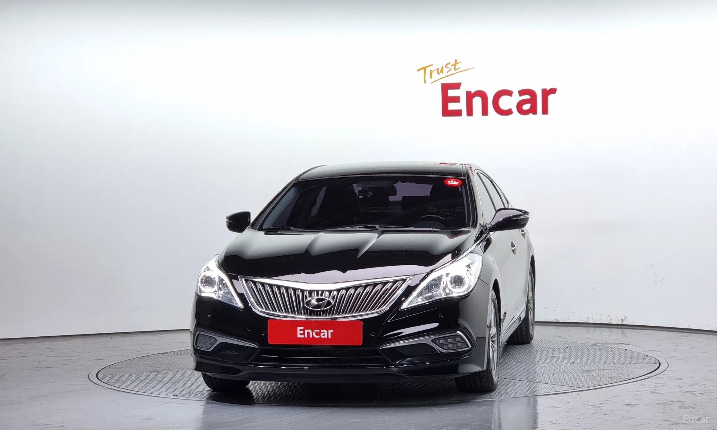 Hyundai Grandeur HG превью 2