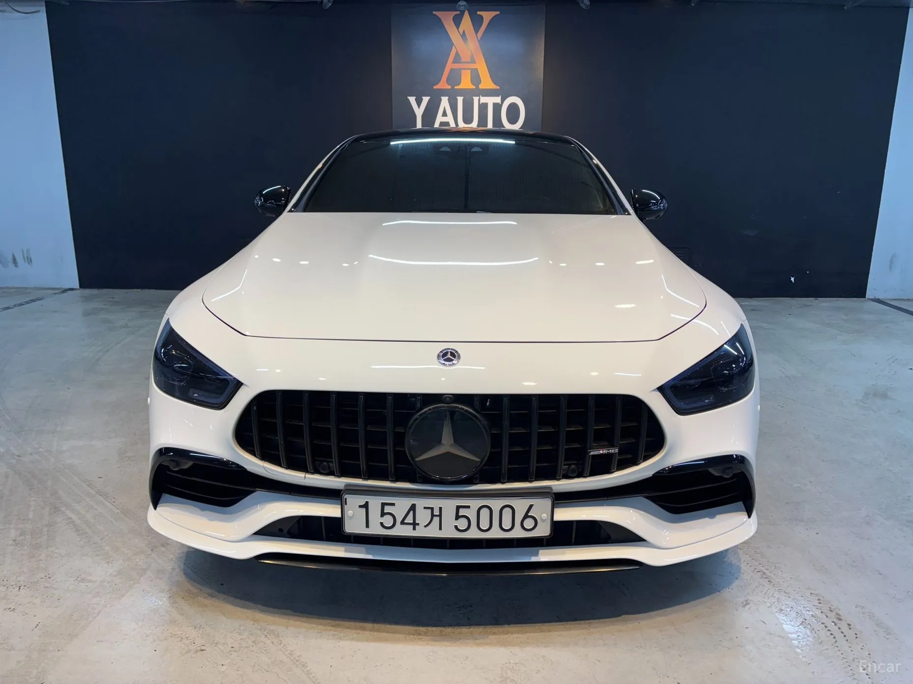 Mercedes Benz AMG GT