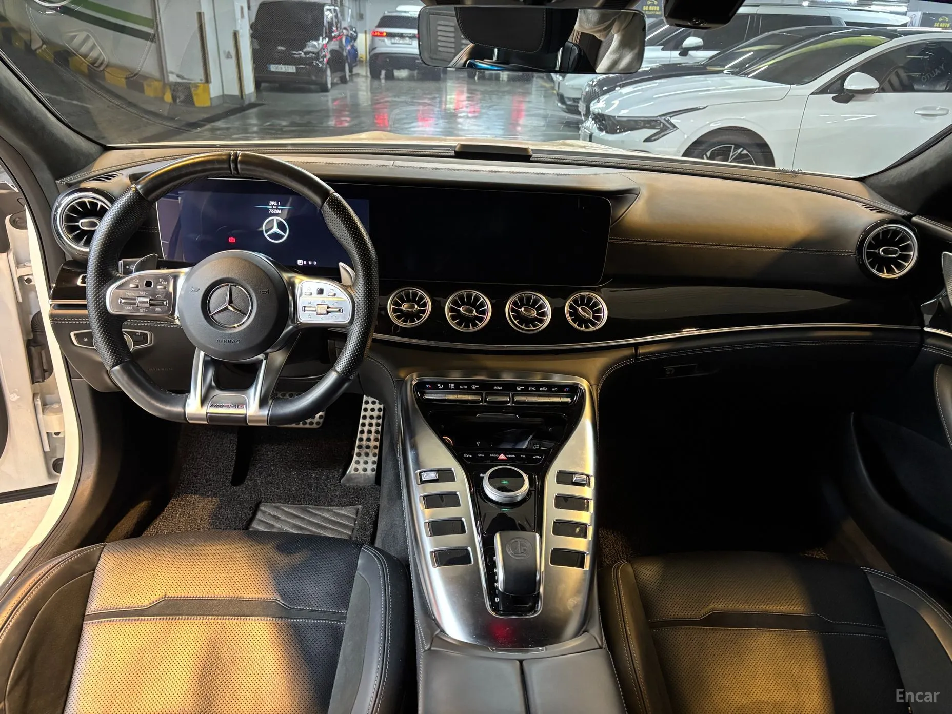 Mercedes Benz AMG GT превью 4