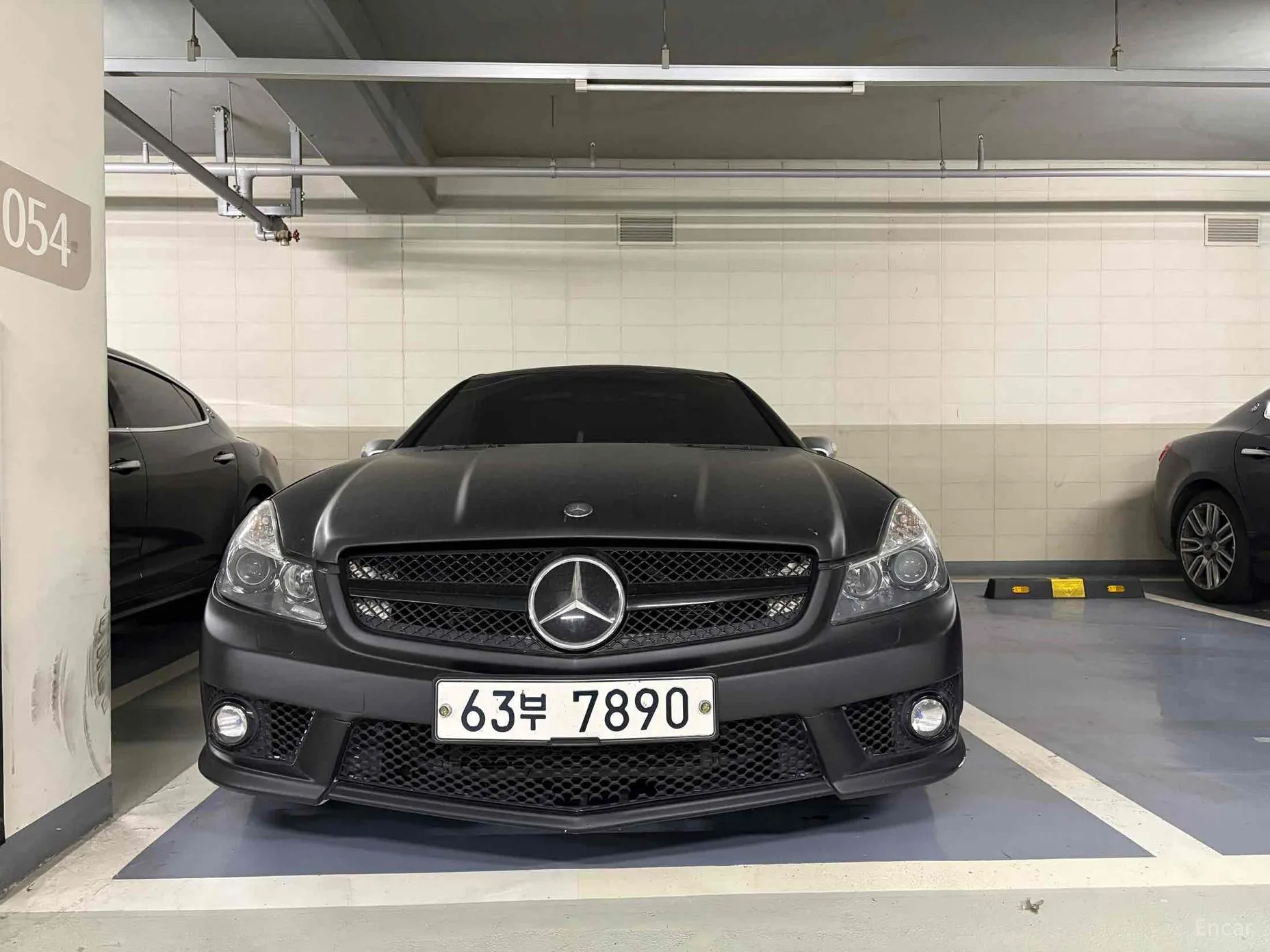 Mercedes Benz SL-Class