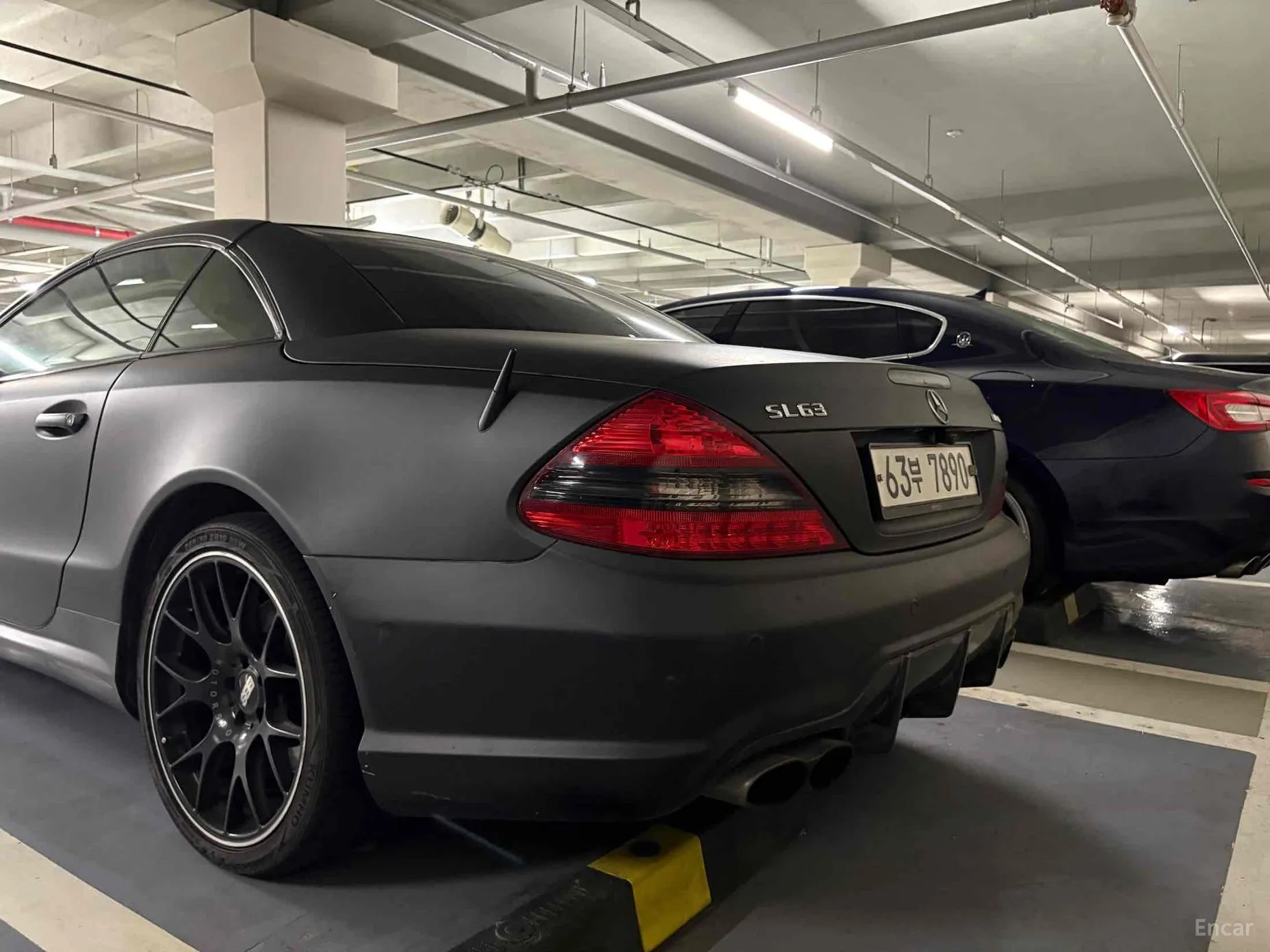 Mercedes Benz SL-Class