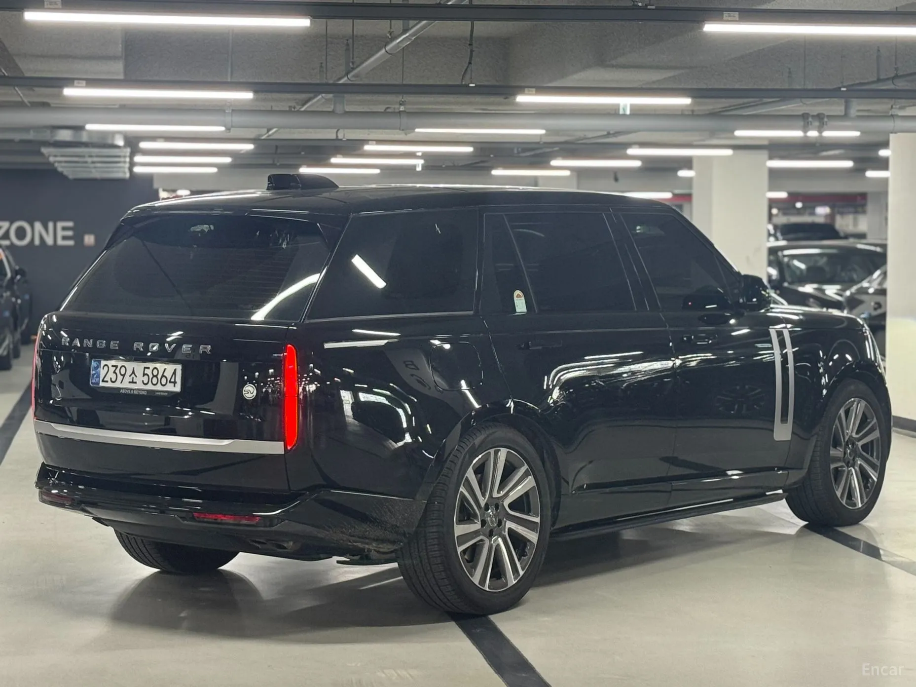 Land Rover Range Rover 5th Generation превью 3