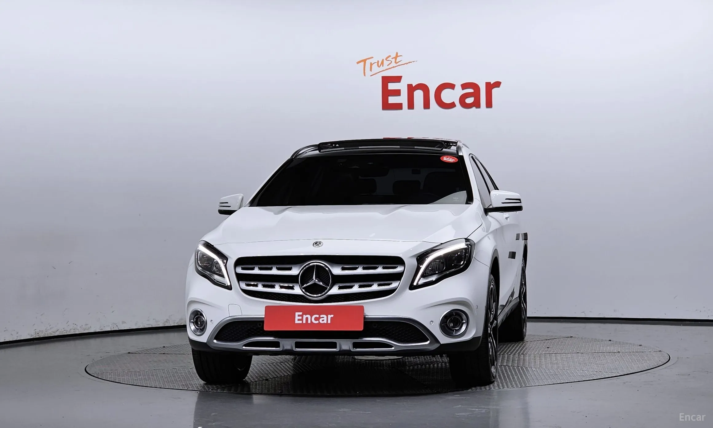 Mercedes Benz GLA-Class X156 превью 2